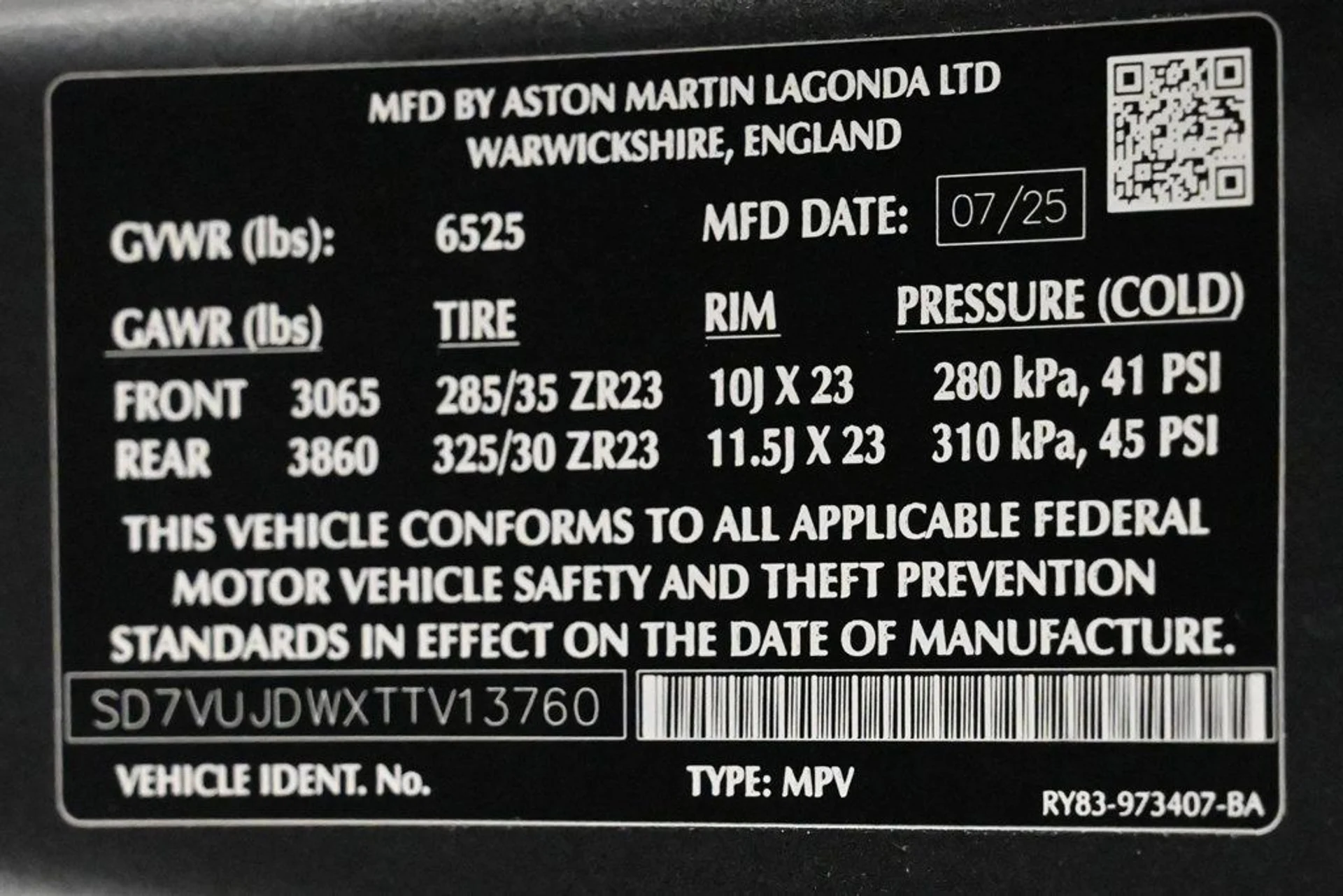 mph028_579777054_new_2026_aston_martin_dbx_707awd_11350_22992947_29_1024_3b7efd2d43