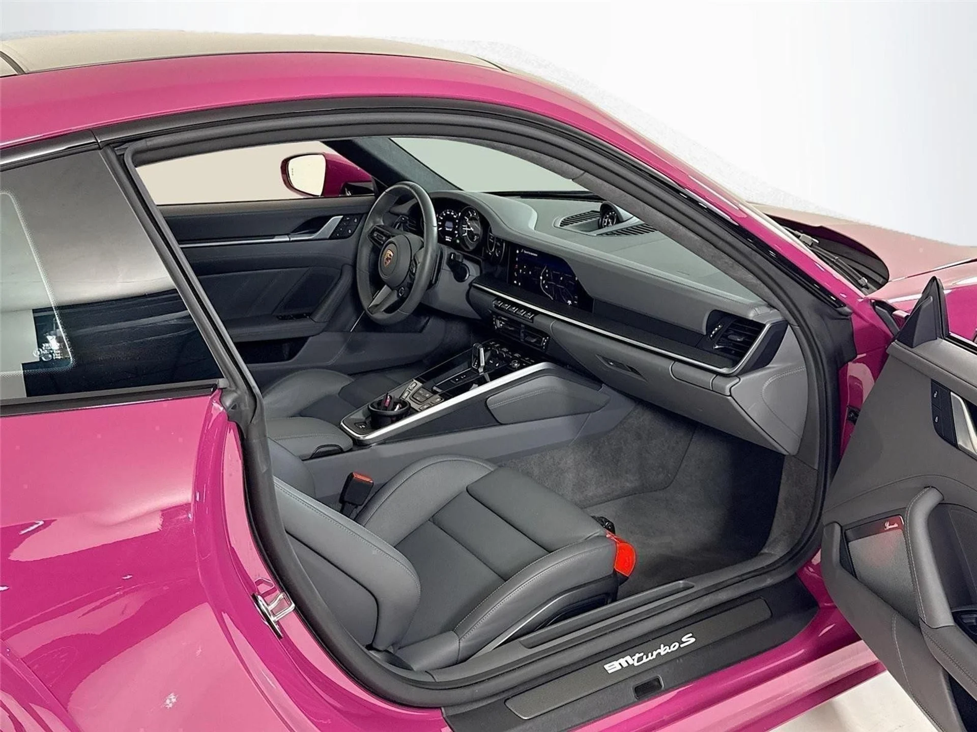 mph028_584354396_55a020a736217ab80f73ba681af9030f_0f129ed148