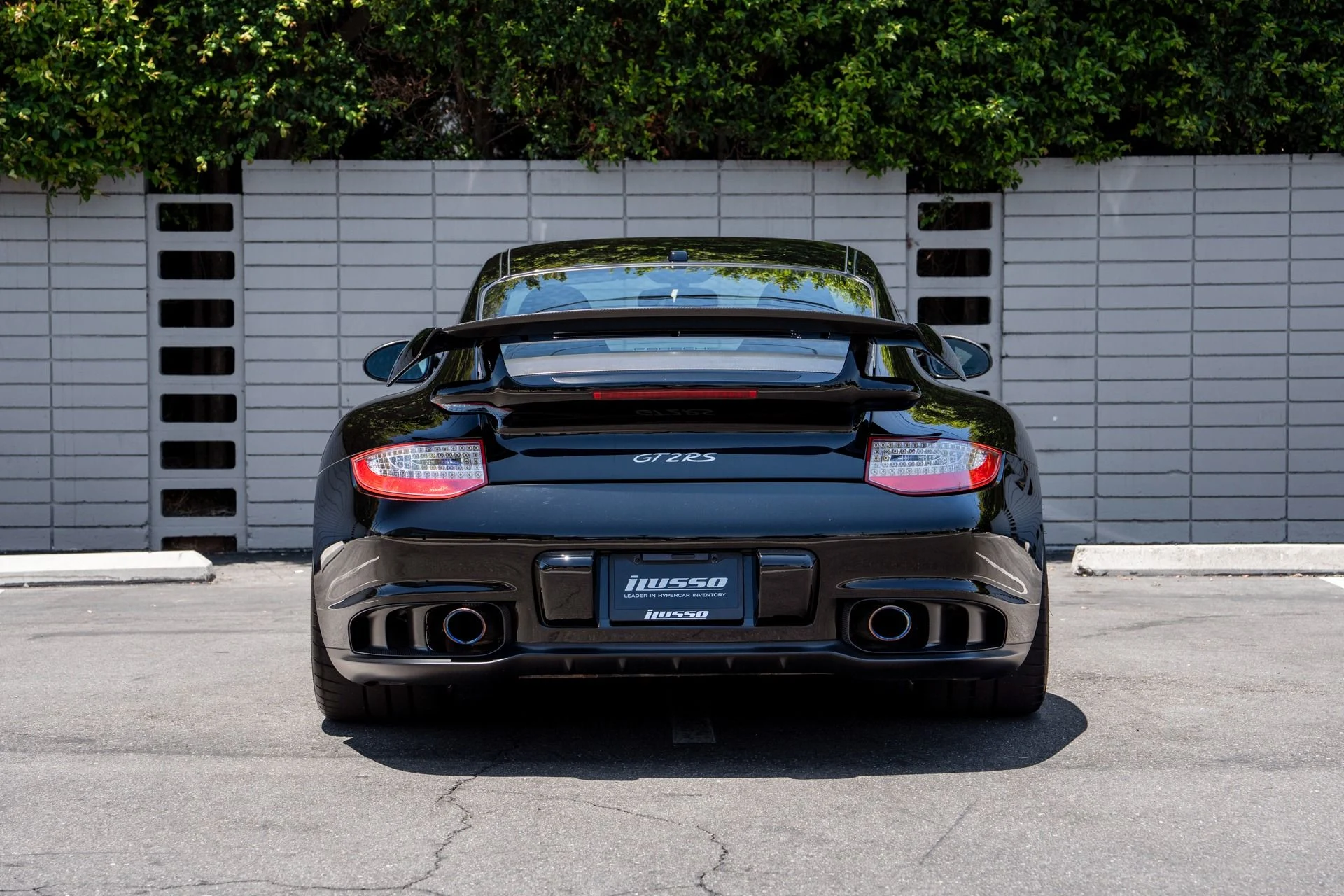 mph028_585850821_Used_2011_Porsche_911_GT_2_RS_1752601697_24e92be6b7