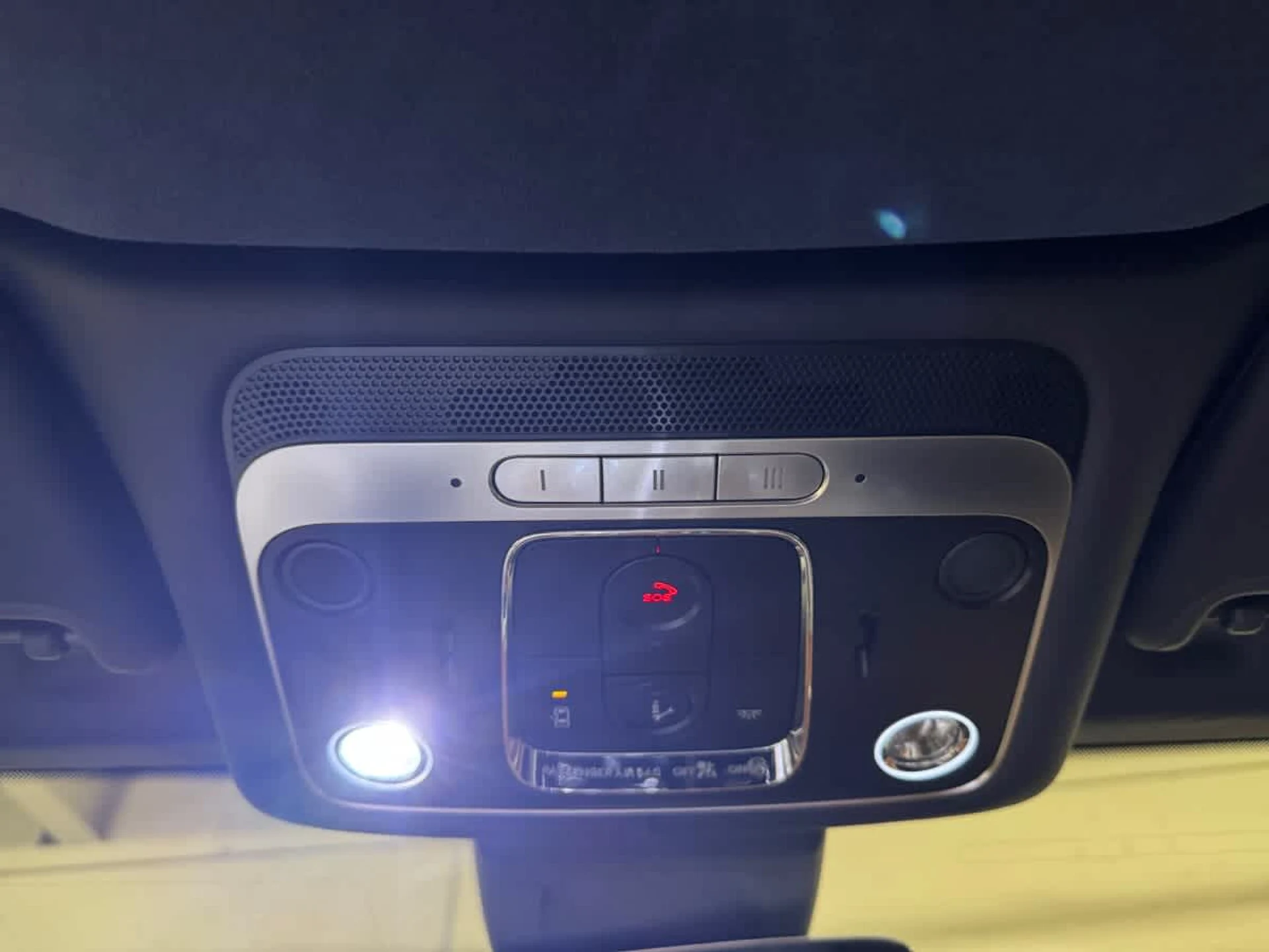 mph028_589391166_cfcb4ed8ba0e3aa48f60ec2f4211a255x_442715152b