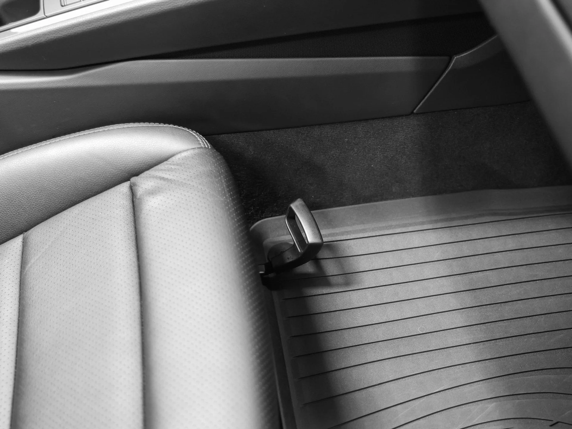 mph028_591906223_29_96230521e1