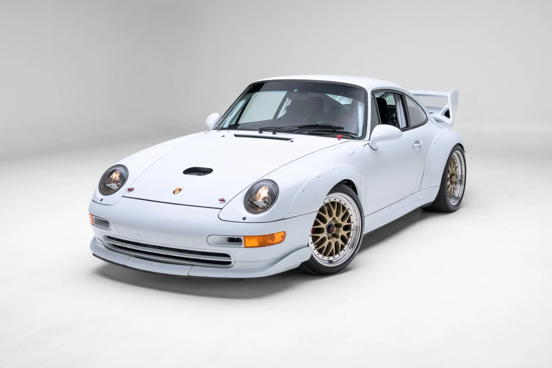mph028_593046517_Used_1997_Porsche_911_993_Cup_38_RSR_1773179300_2cc392085a
