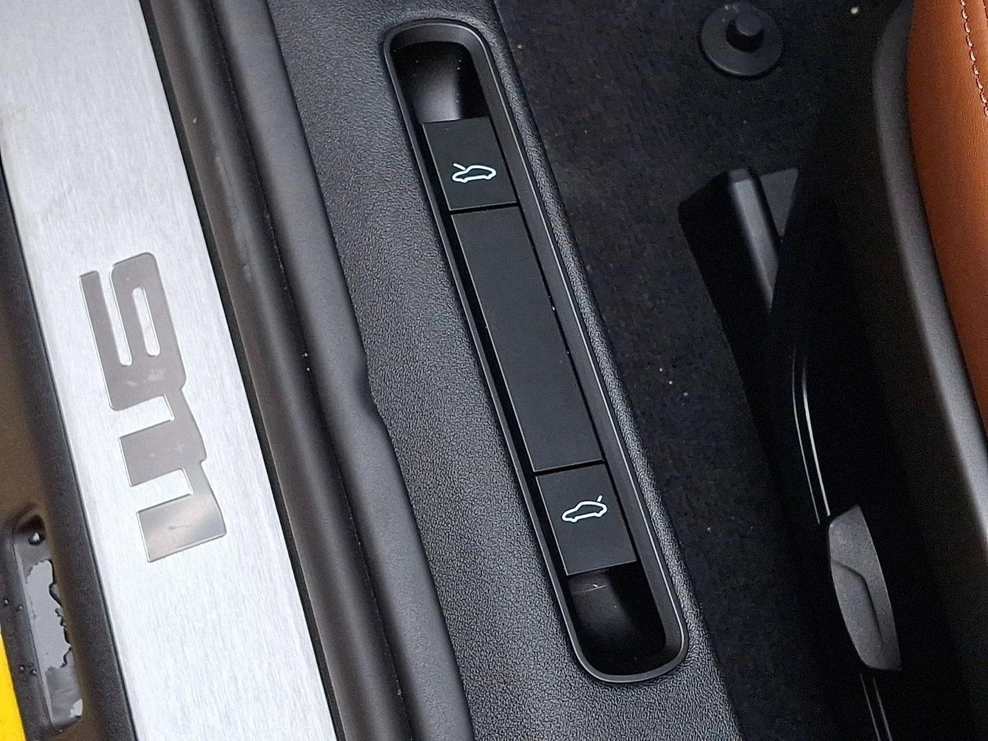 mph028_595798373_d35da0330cec3ca26e3eb20a647212a6_ed6936d1a4