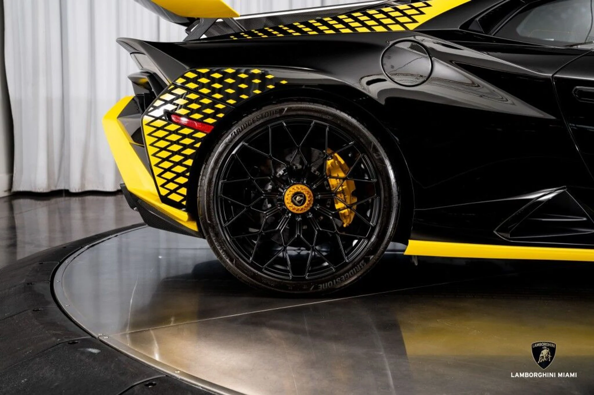 mph028_598136072_cbfaedf34a99c8f000cb9377b13a3c78_6d46b53c31