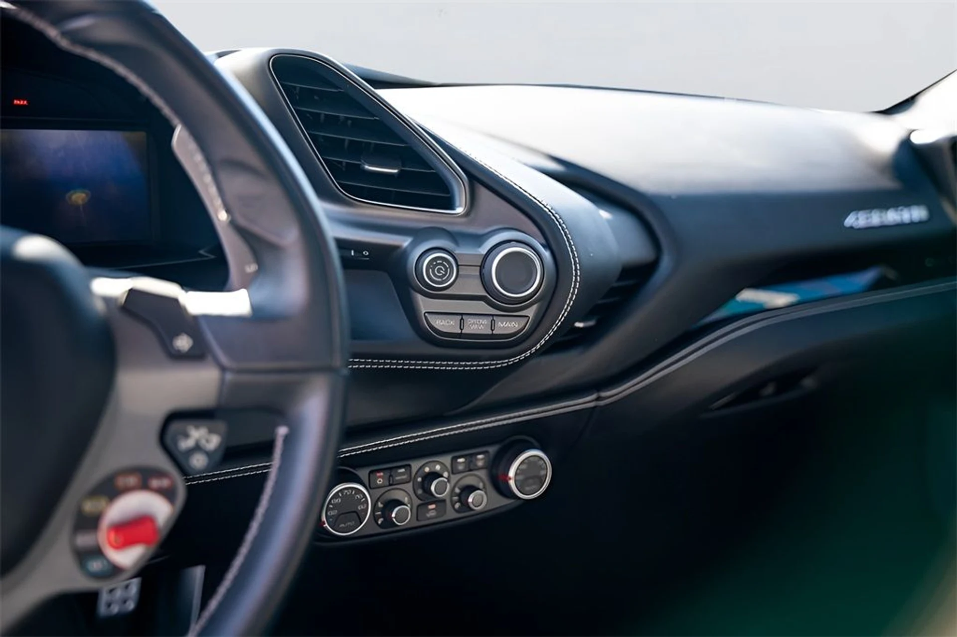 mph028_599761053_image_30_1977cf8081