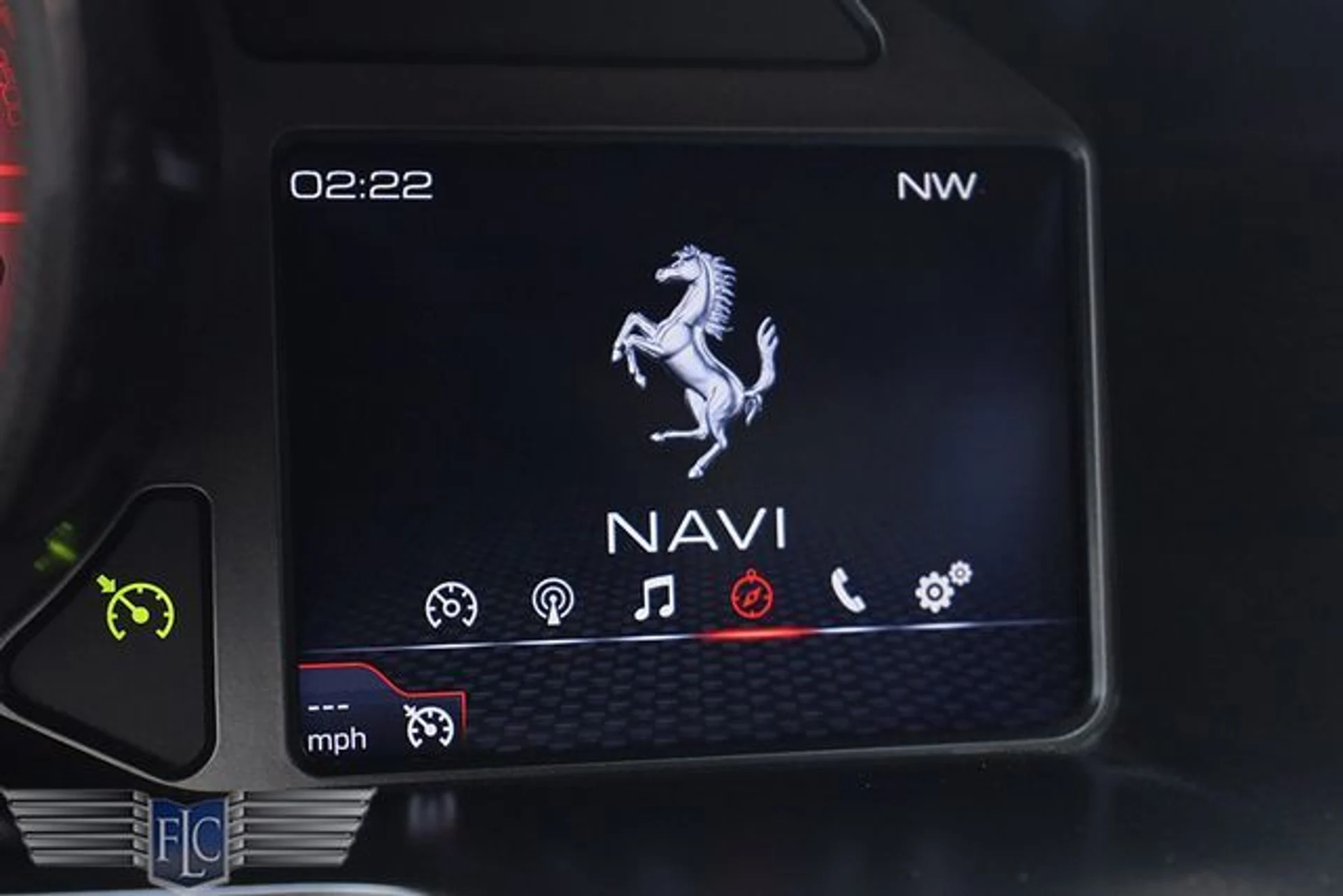 mph028_604430290_used_2021_ferrari_812_gts_convertible_6305_23078569_33_640_452b6d9d0a