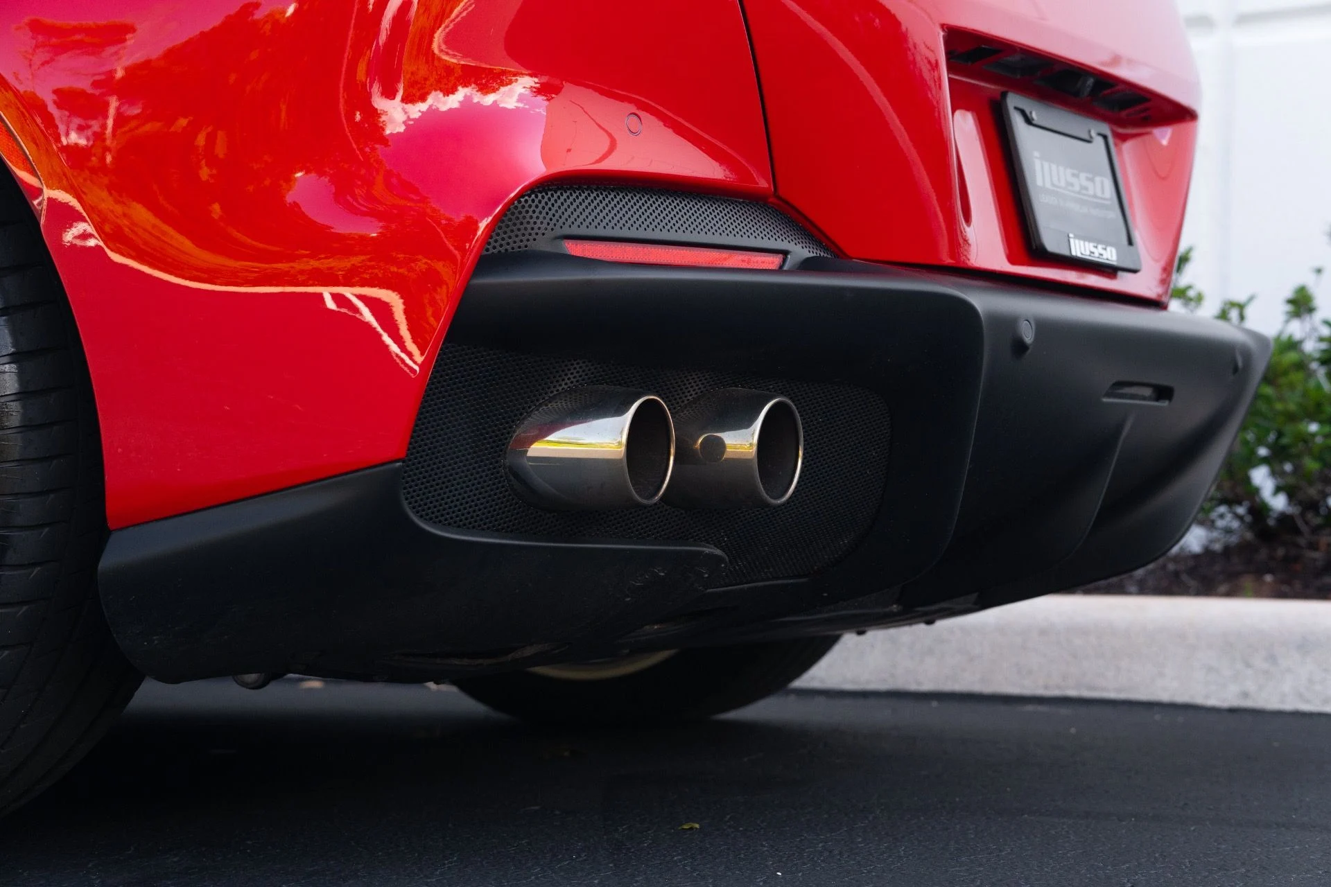 mph028_609553853_Used_2023_Ferrari_Portofino_M_1778867295_35a4a3b5e7