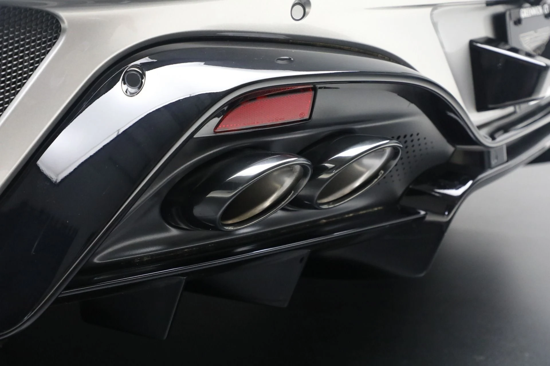 mph028_614679229_New_2025_Aston_Martin_Vantage_4622c8ef72