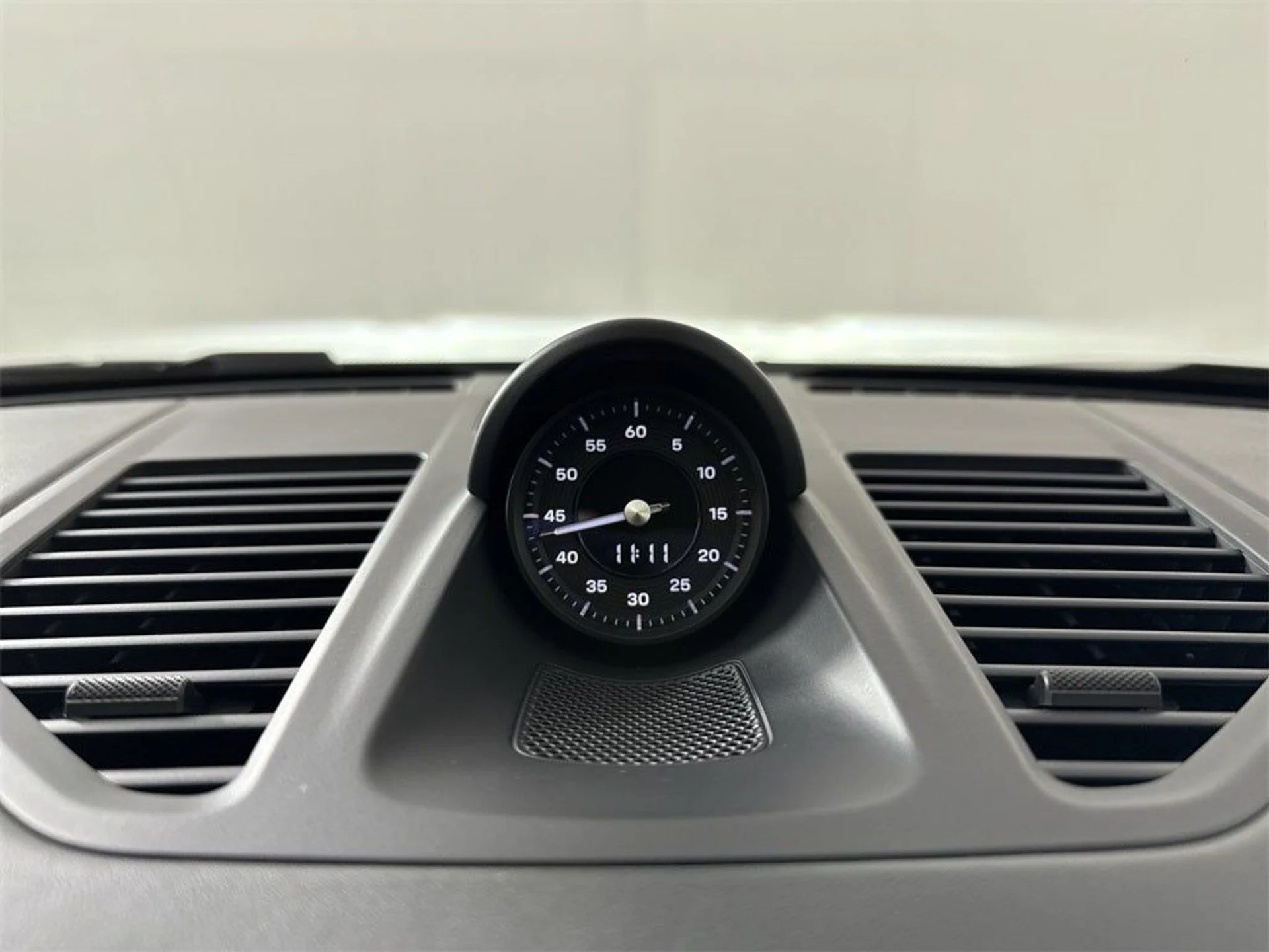 mph028_616997371_29_e21b0e4013