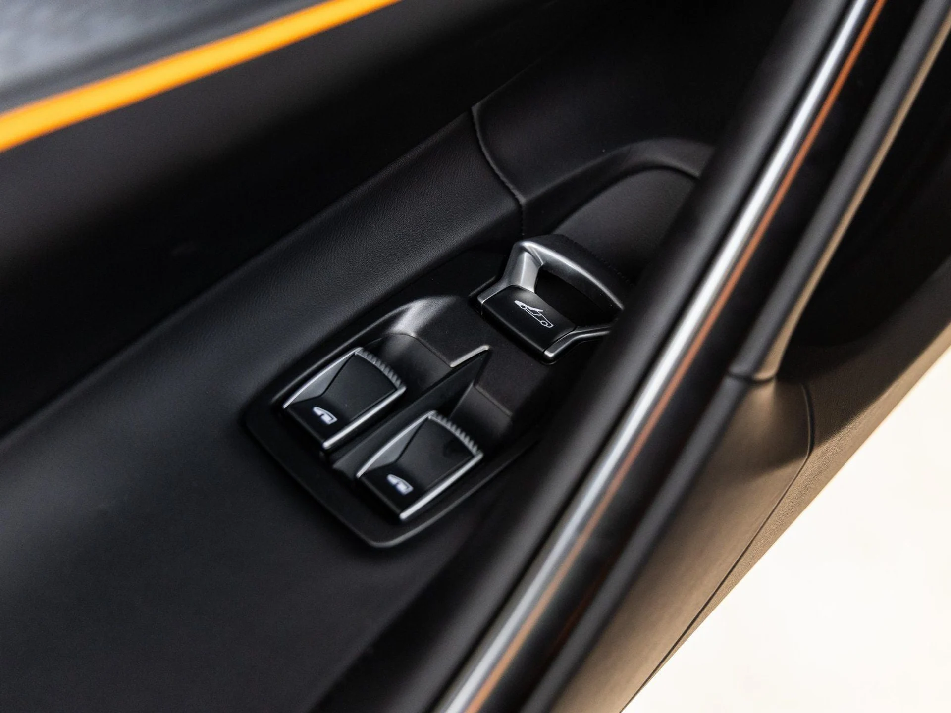 mph028_630228233_29_663675d097