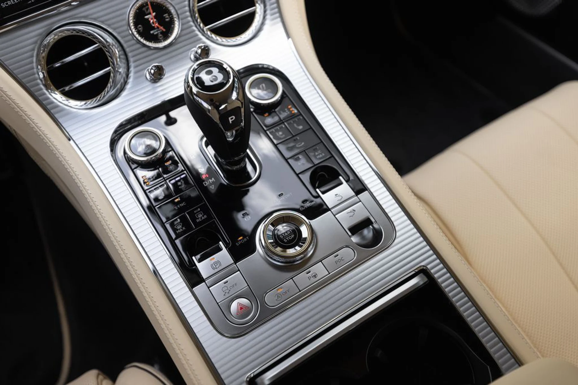 mph028_637103887_ab206f9ad108e67a683fee0550143936x_b40baea1a7