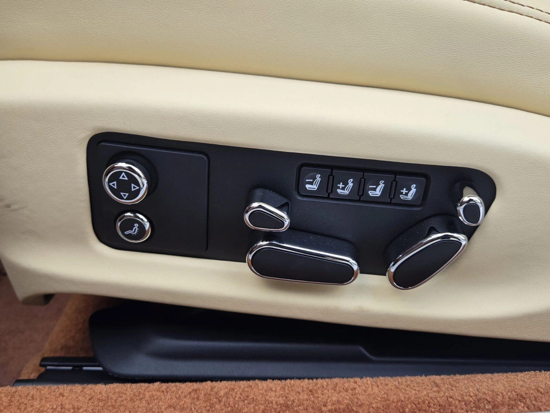 mph028_641592551_cdd6367141993d843c35d721a2871f20x_028511682d