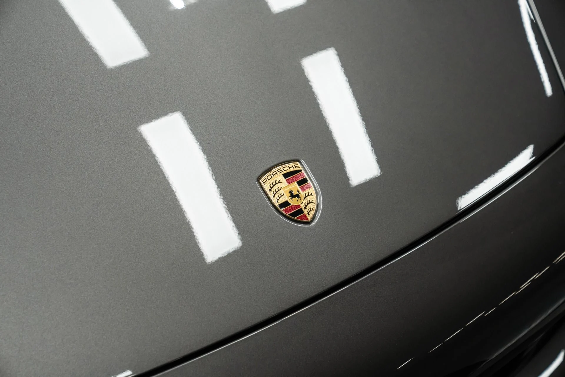 mph028_650438432_Used_2023_Porsche_911_Carrera_GTS_Cabriolet_1762199803_d4d9d1b30d