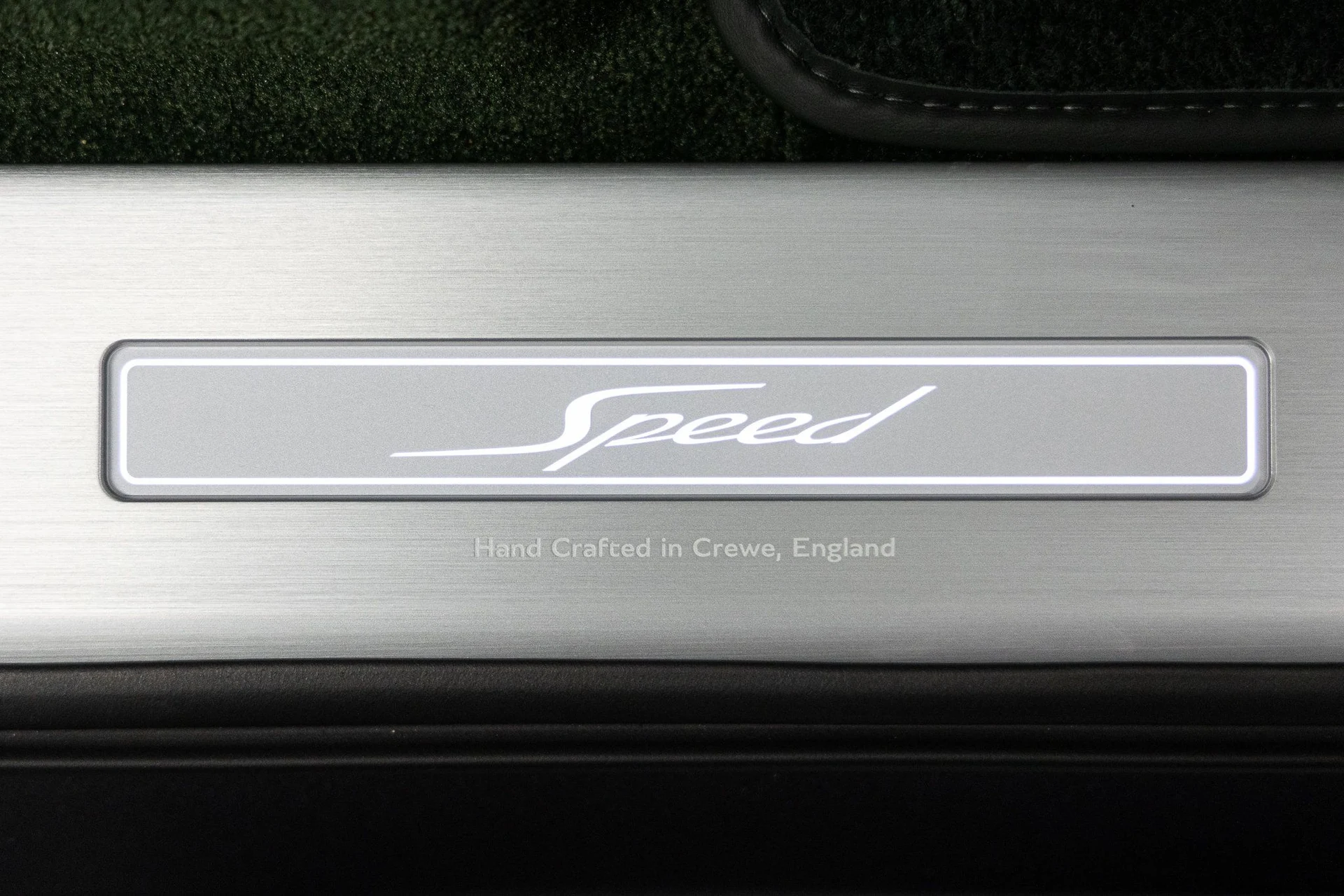 mph028_650899990_6ca4f96d51b8774d12b25f561401c119x_1326257380