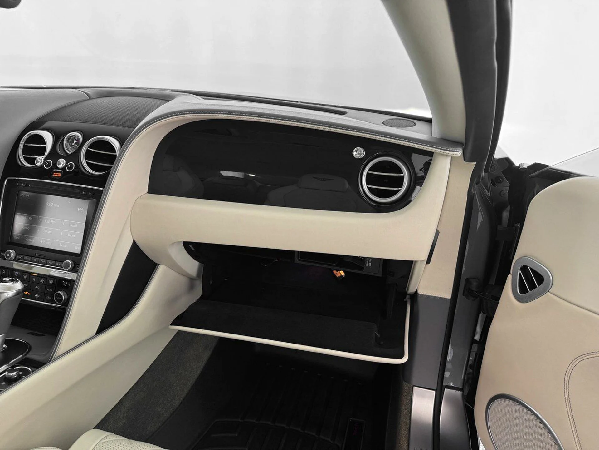 mph028_669930530_805450a7574ebbf82483bcc3a96ea08d_5df6e63a5e