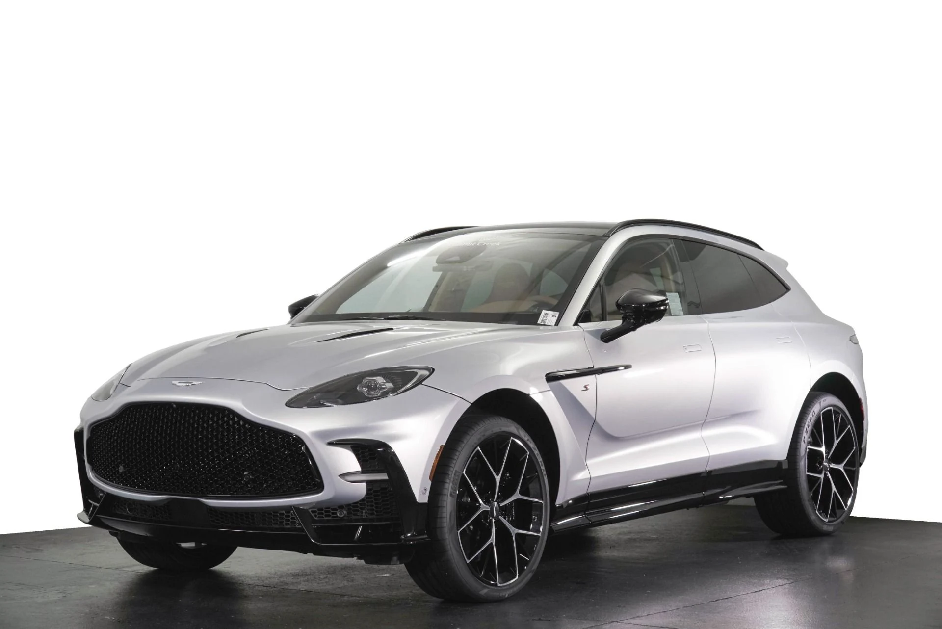 mph028_678335170_New_2026_Aston_Martin_DBX_S_1790626879_921abe5c49