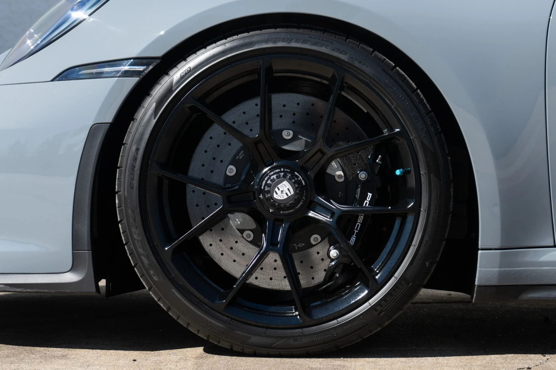 mph028_680080463_Used_2024_Porsche_911_GT_3_Touring_1771783226_250d8f142d