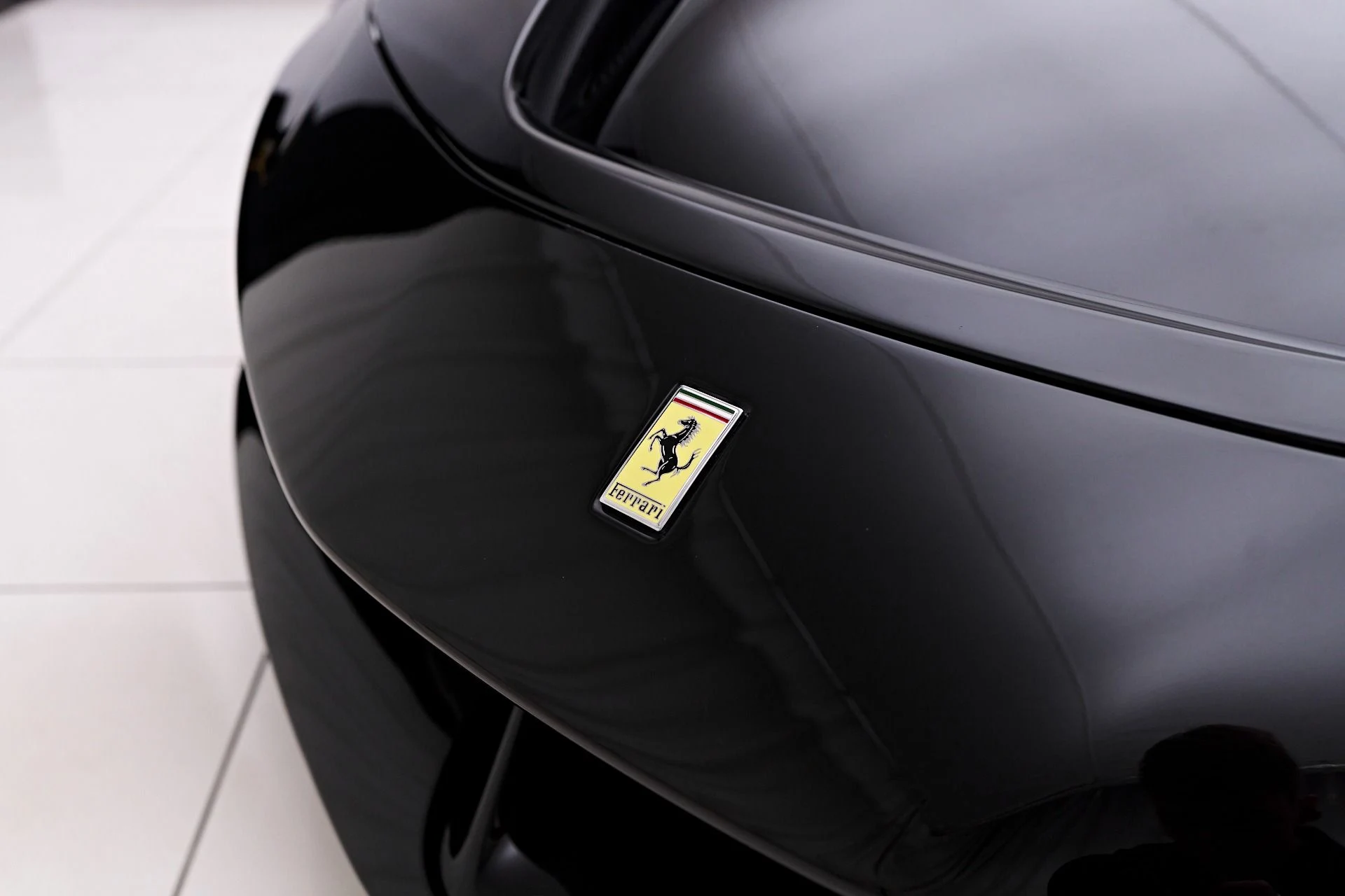 mph028_685930796_Used_2024_Ferrari_SF_90_Spider_Base_1755223316_80d3f43cf3