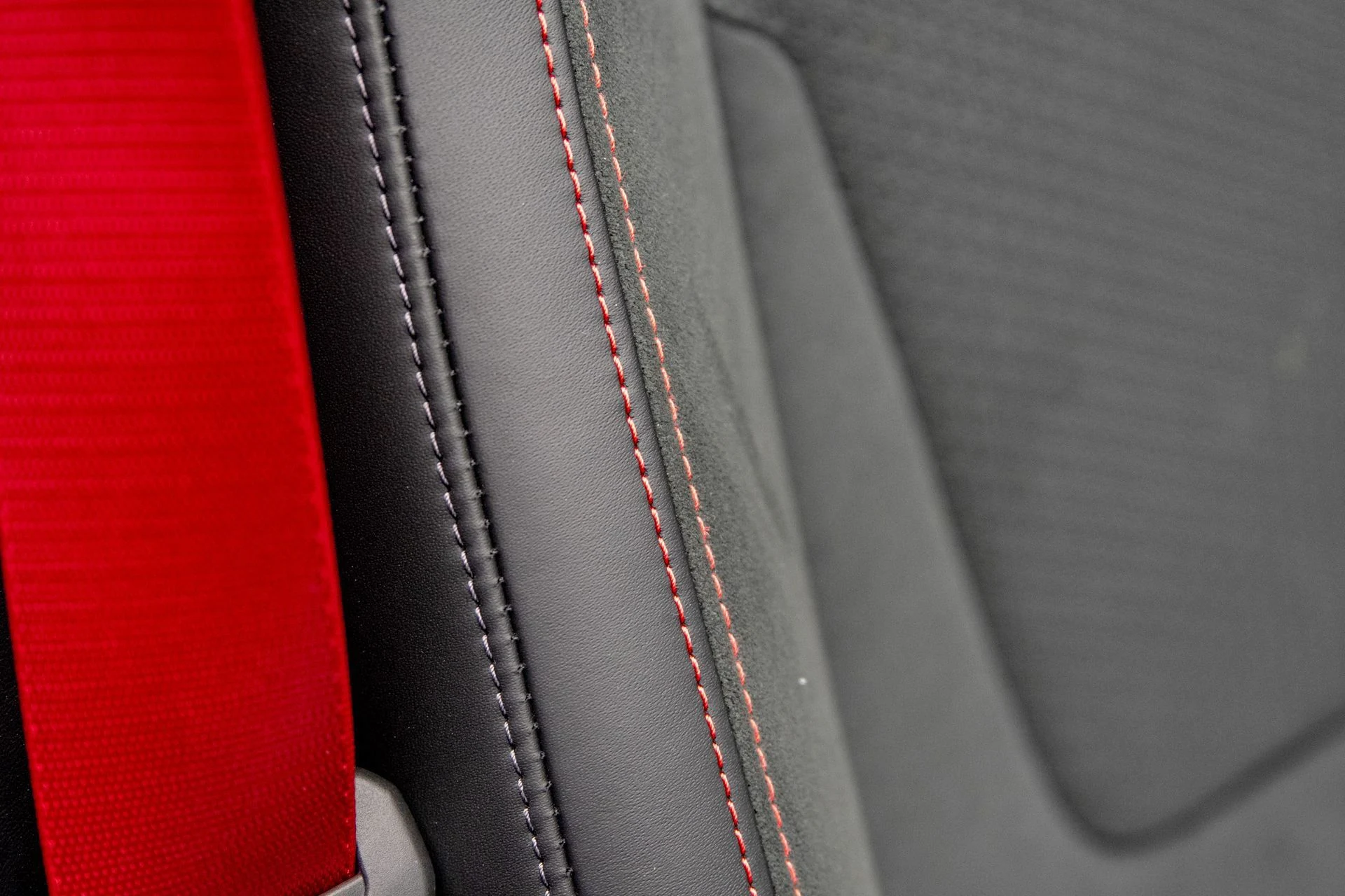 mph028_696910693_9bb4db7370c8430fb7d3e4dabce18a25_4864b168e0