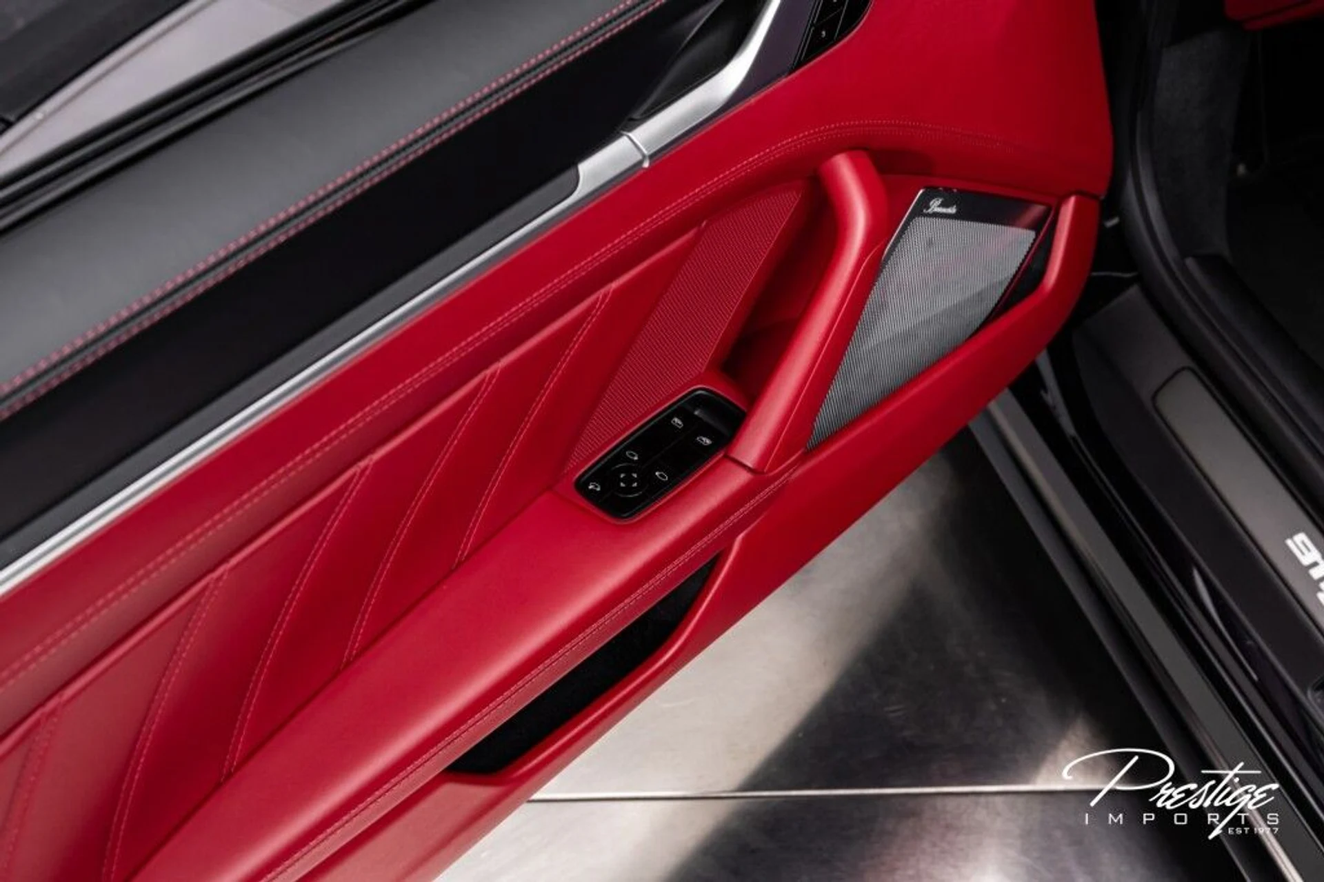 mph028_700233264_21c66fbb9f36fa5caa495518e35da5ae_cbf9027fc5