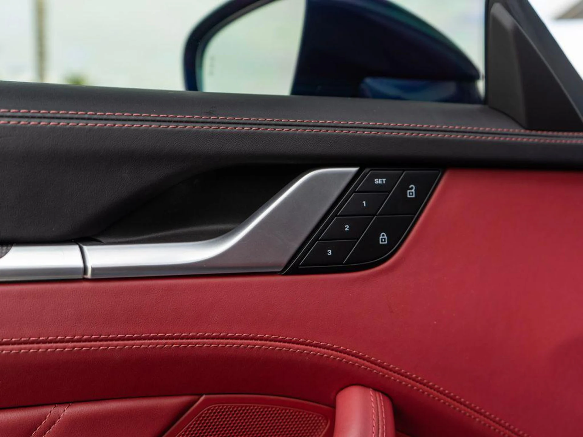 mph028_701080887_WV_3q_Ie_e5l1kz_Y4ig3_BZ_2w_Ij1_U_a3a7344d97