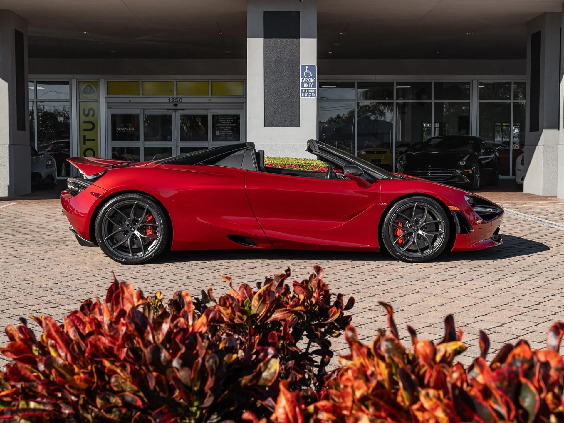 mph028_724309464_Used_2020_Mc_Laren_720_S_1766077577_c510e5ae2b