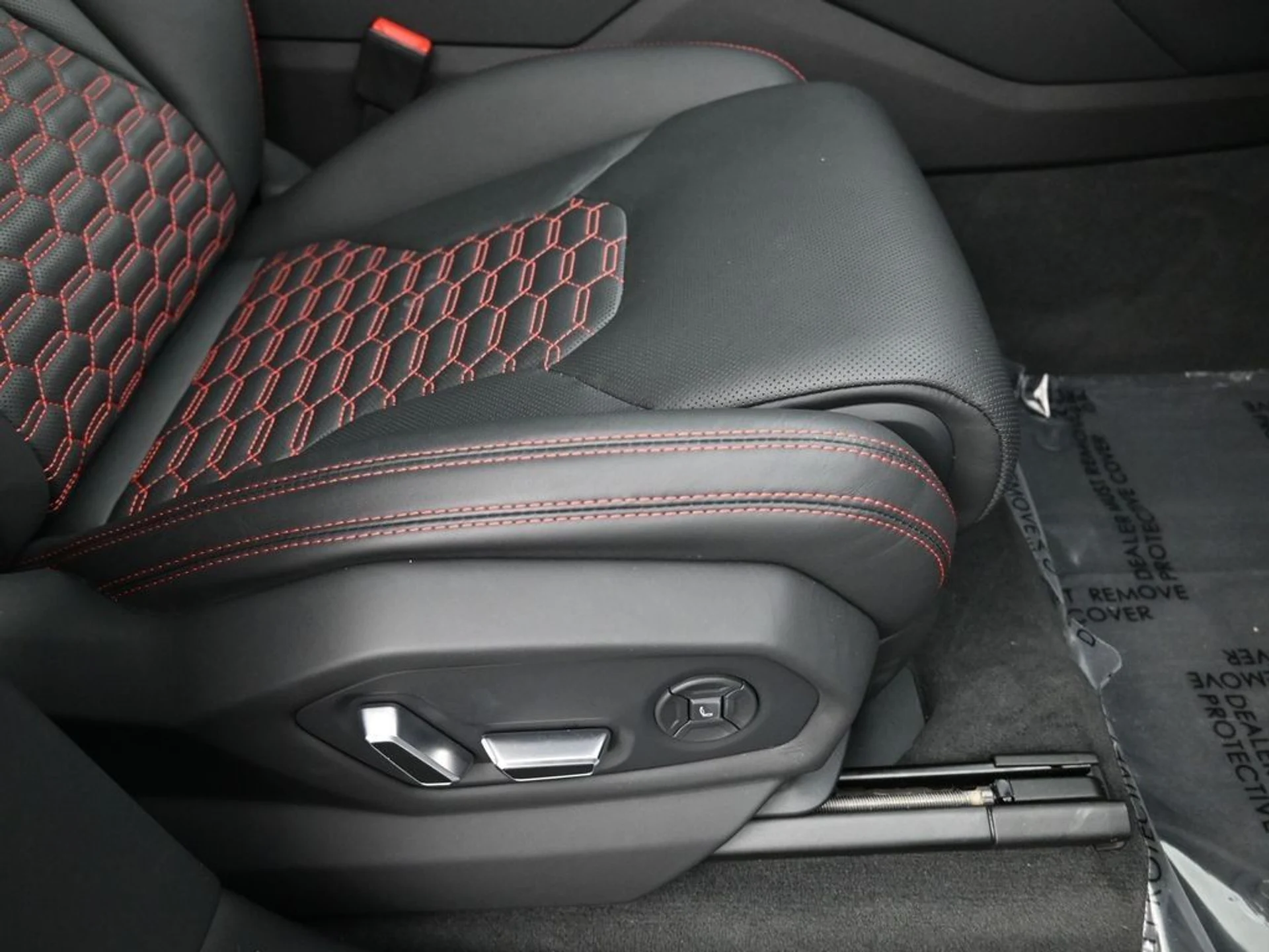 mph028_725178994_5511e5d42a397d165a47108d4f0fc746_db3a7c08be