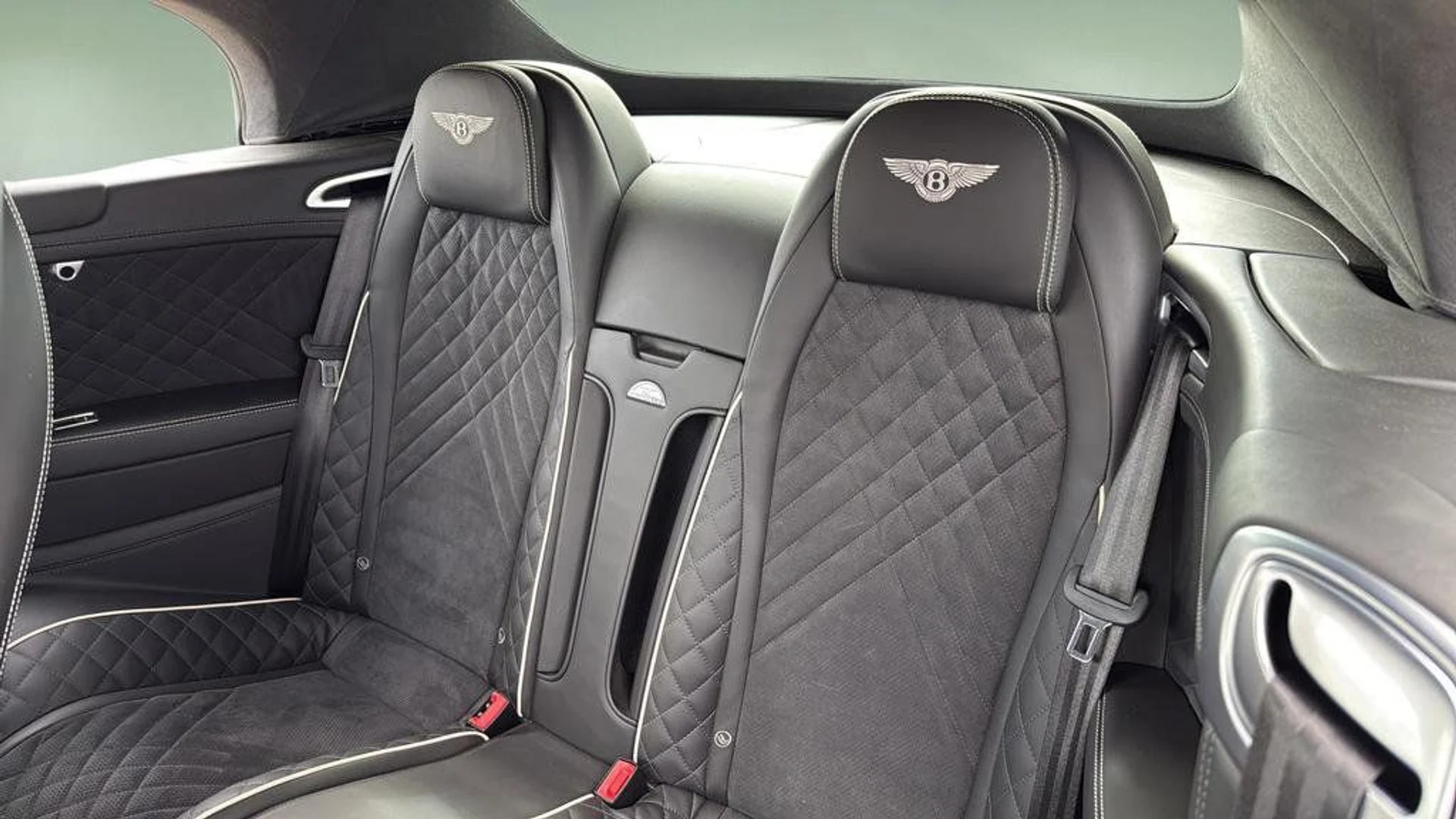 mph028_726544902_c08b56b7d05249bfa606021aa56610ef_4325d8ea67