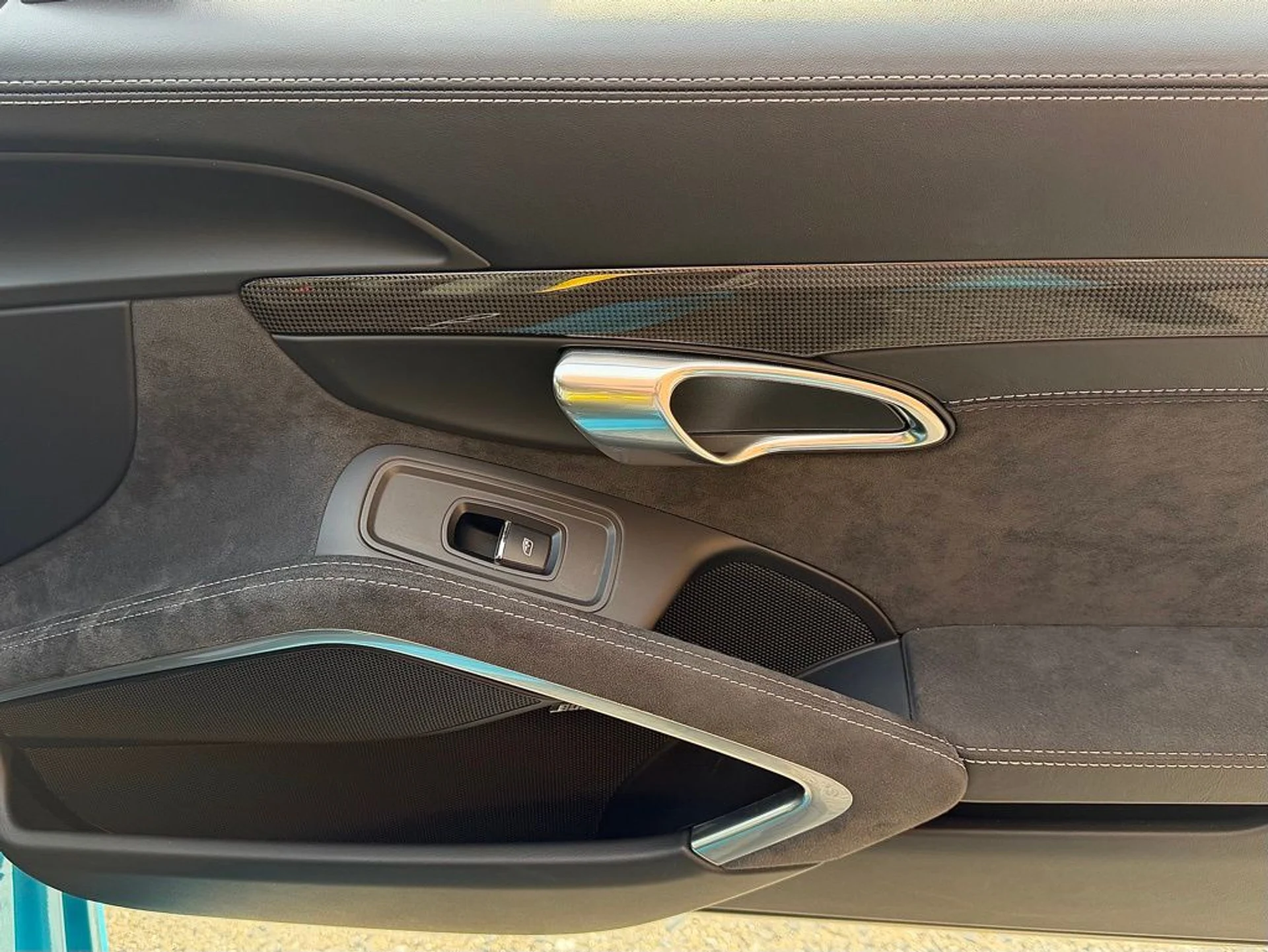 mph028_727523110_f5a42c54031aaff1b893d9a8e78a5033x_bb030eb544