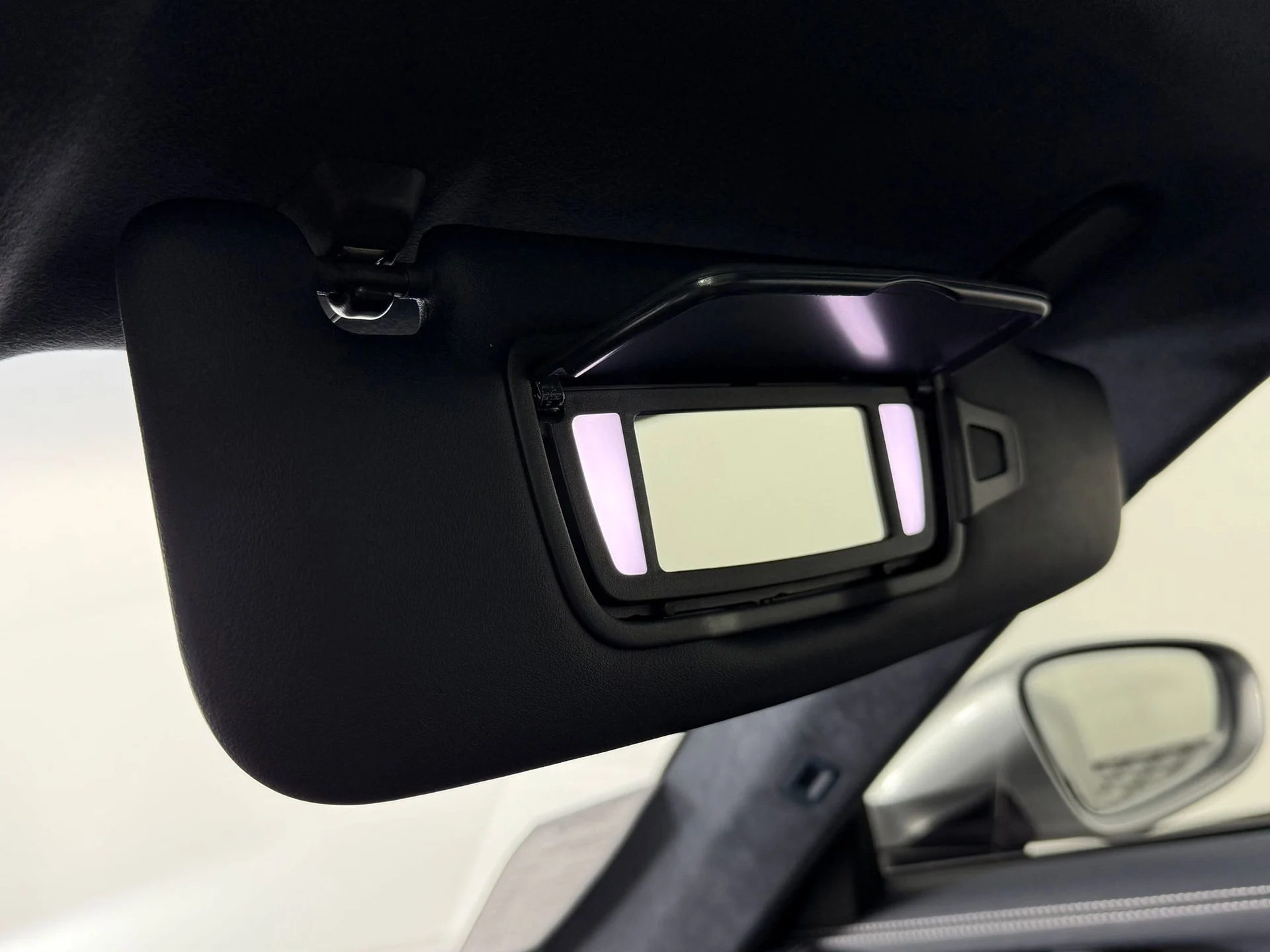 mph028_734132578_edd1e08eaa7e4c56070b8668c6075286x_306461dcbc