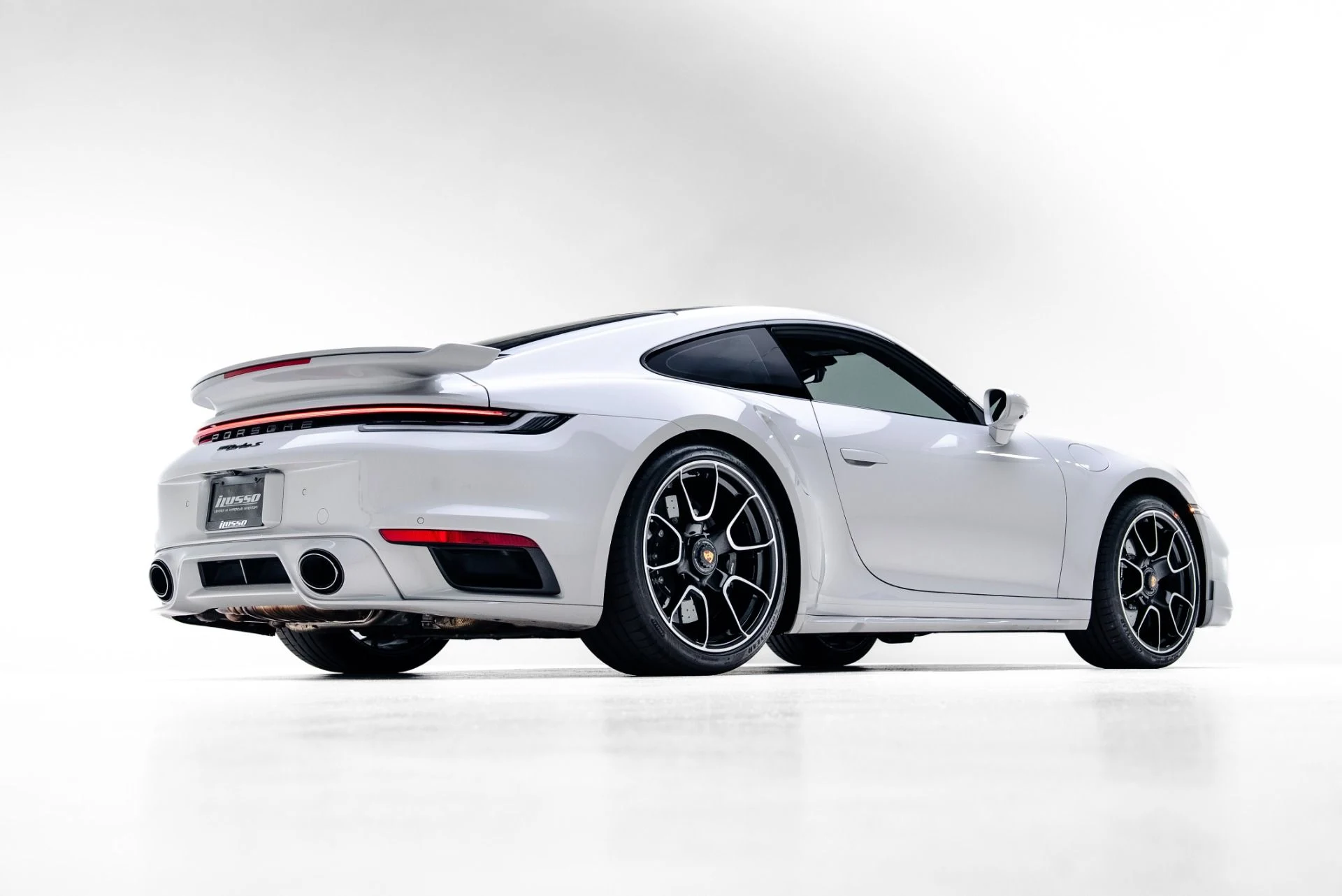 mph028_734360024_Used_2022_Porsche_911_Turbo_S_1774378410_d62e1a2f4a