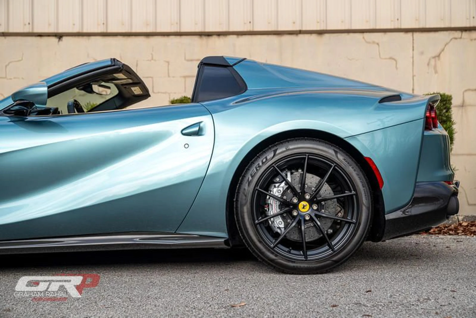 mph028_735394566_BFC_8_DADA_A240_42_D9_A1_AC_8859_C70_C9_DAE_dcc5f29388