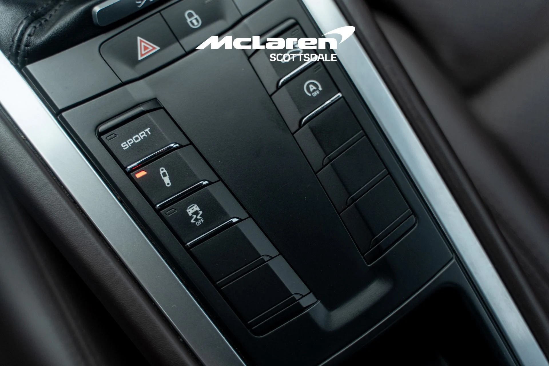 mph028_737520952_Used_2017_PORSCHE_911_Carrera_1768089674_51eb4e1569