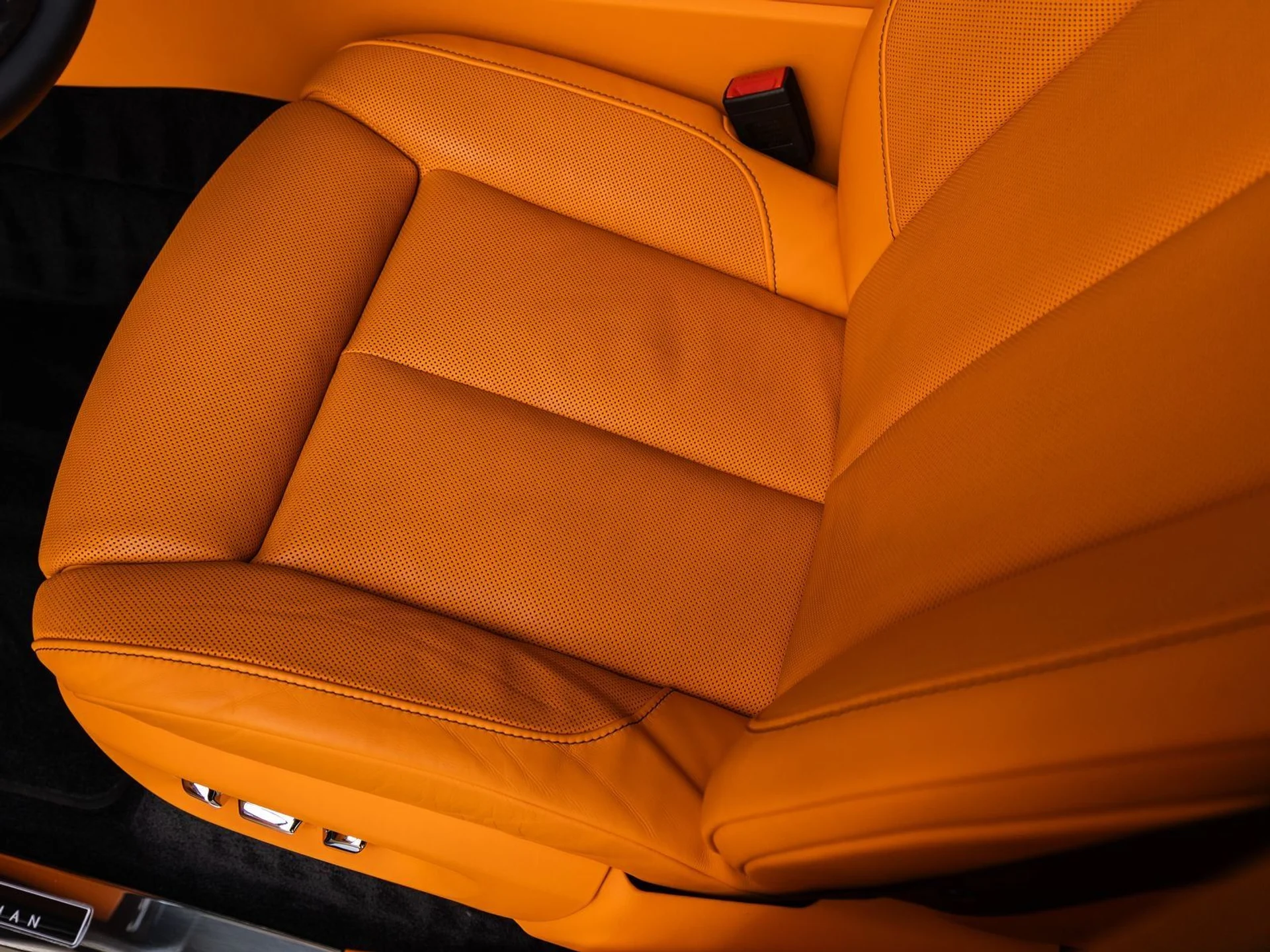 mph028_737972117_29_de9686583c