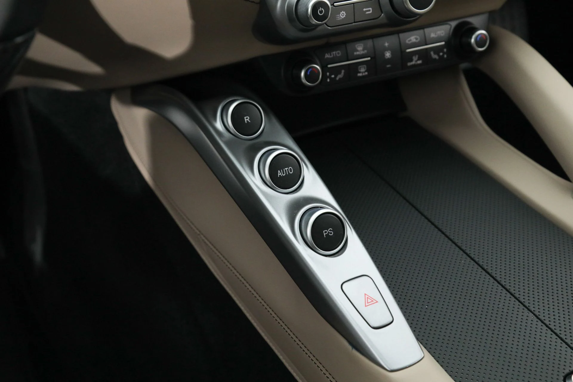 mph028_740255039_eb154d0eed07654f611dc1ce344b1395_6ce5601080