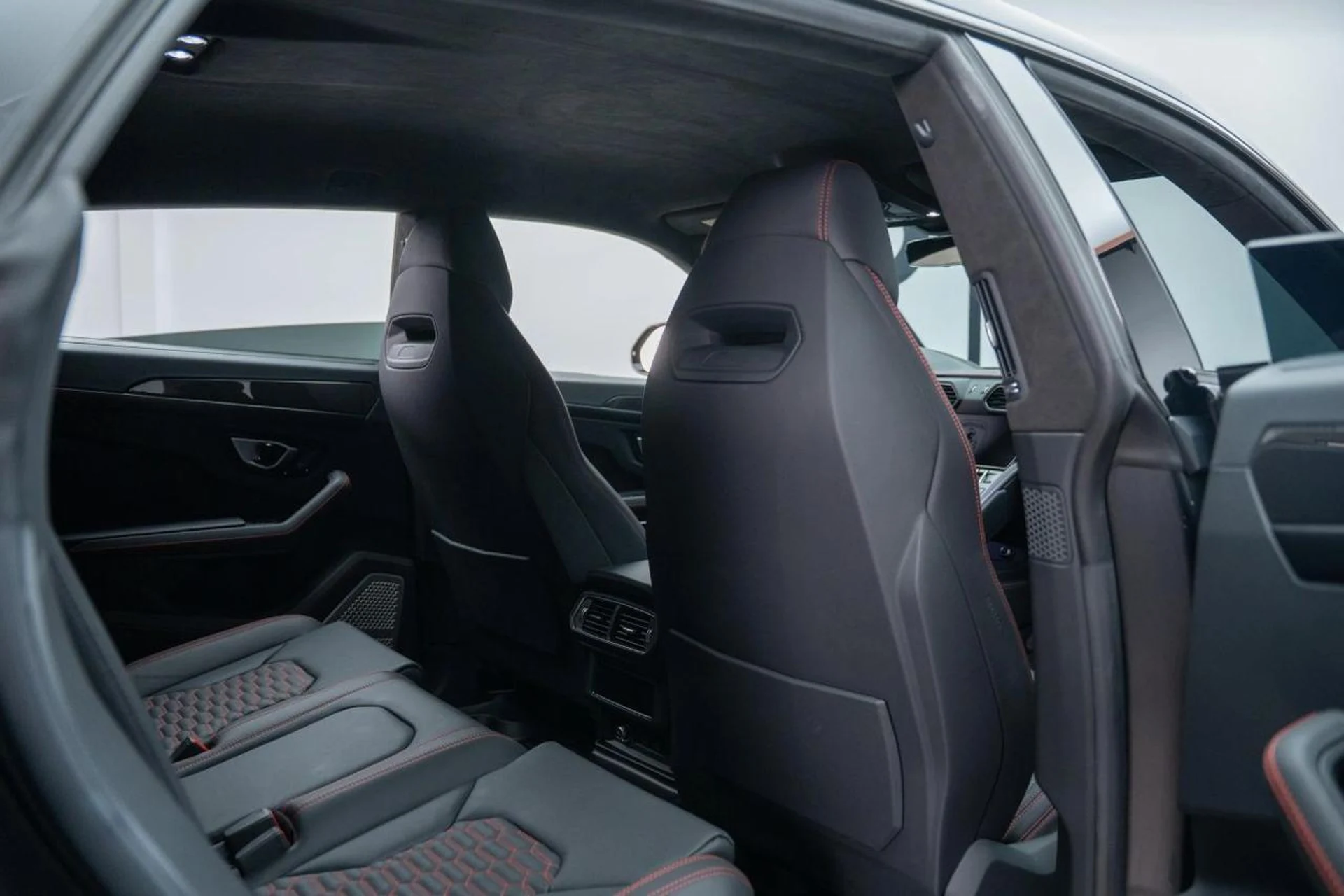 mph028_743765207_0c9b5ab90dfef48ca1ddbbb9d2163992_6e261d1ae9