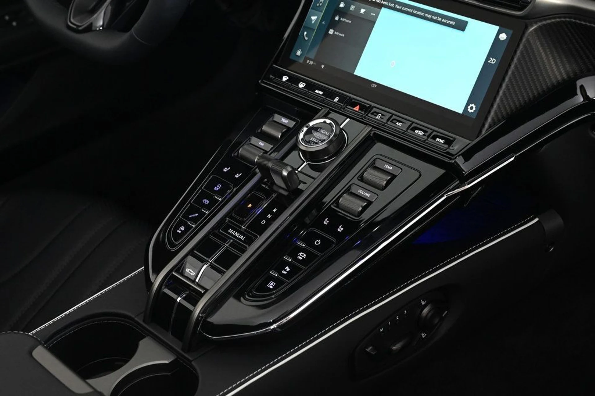 mph028_748882254_new_2026_aston_martin_vantage_roadster_11350_22950965_28_1024_a9f0ac4c7c