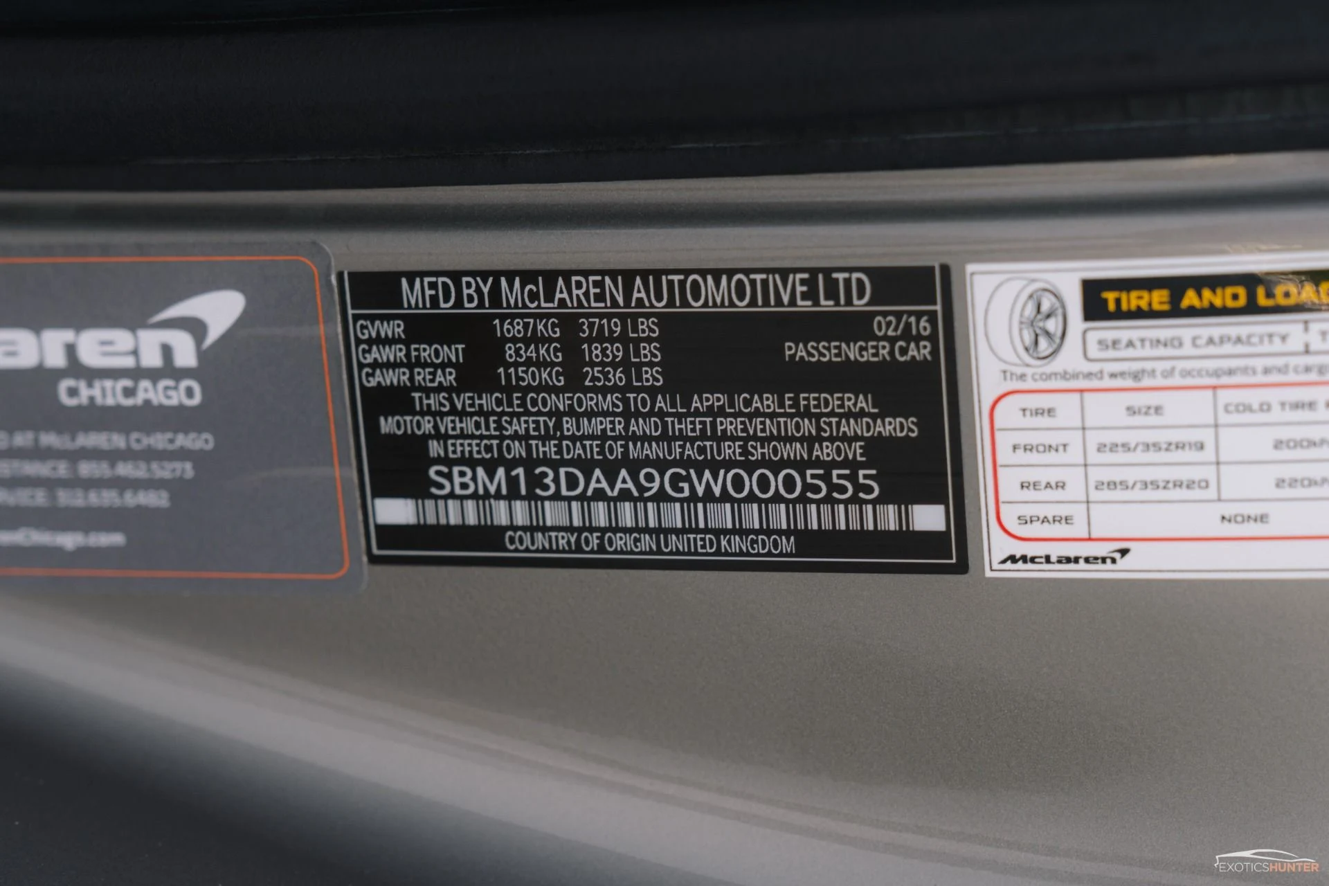 mph028_749596347_Used_2016_Mc_Laren_570_S_in_Blade_Silver_w_Exterior_Carbon_1761343757_d6314bdca3