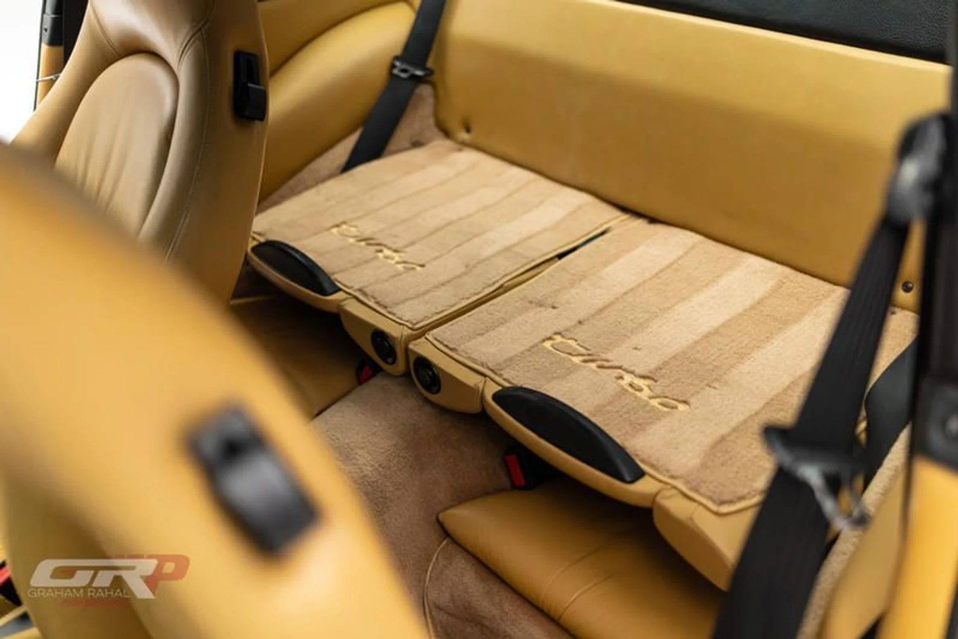 mph028_749918785_17333_E8_E_E4_FC_40_C1_B5_C0_8_F3_D93_ACB_745_3a056e61aa