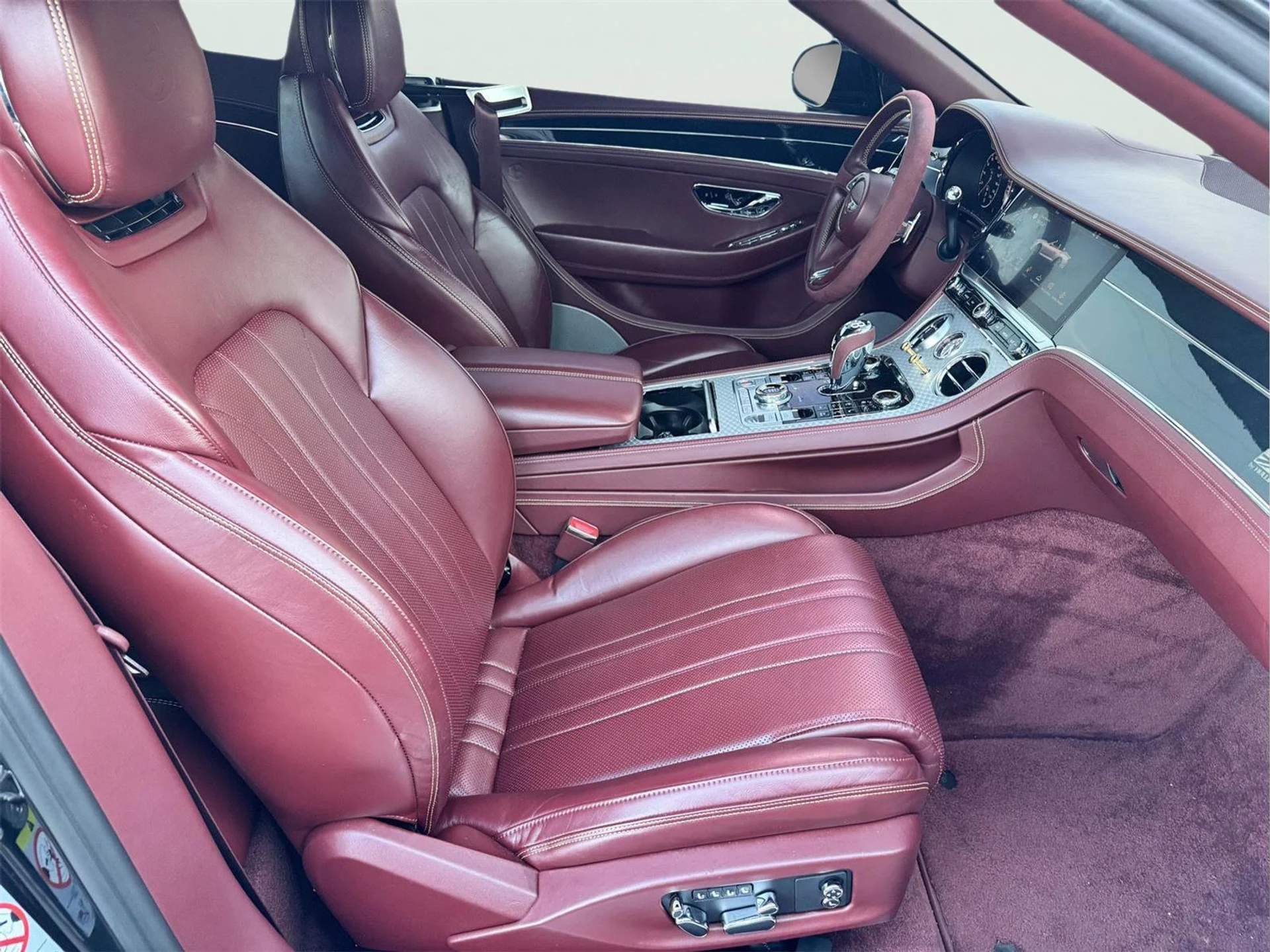 mph028_75376055_f871a81d6e12578868170fb578fc1fa5_b232dc4f07