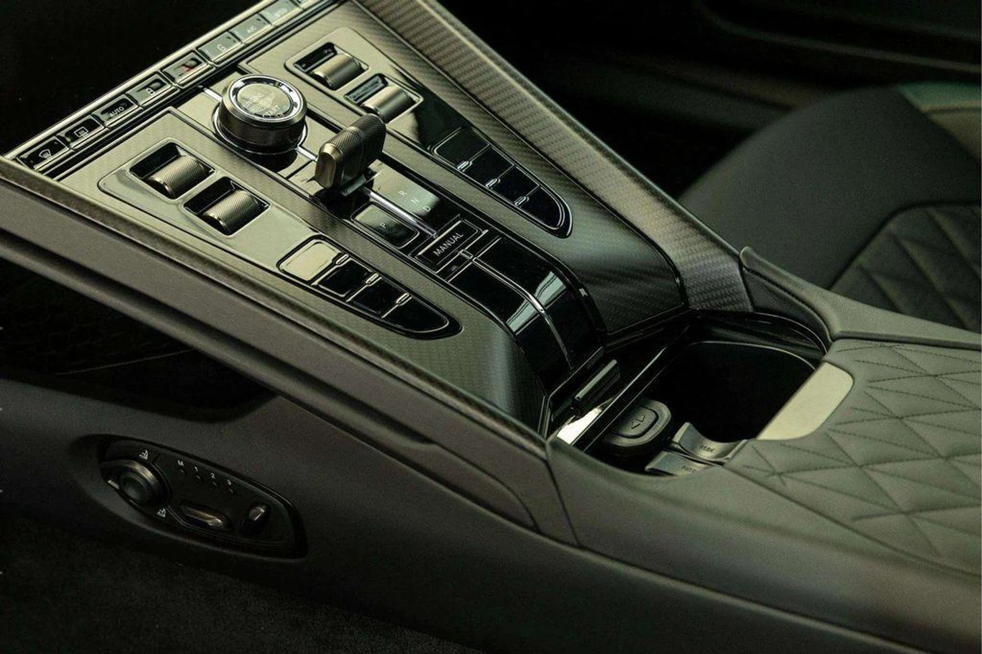 mph028_757907852_Is1t_PE_805_Bj_Av_L38v_Gi_X7_W_Jy_Qw_E_7e007e7ad3