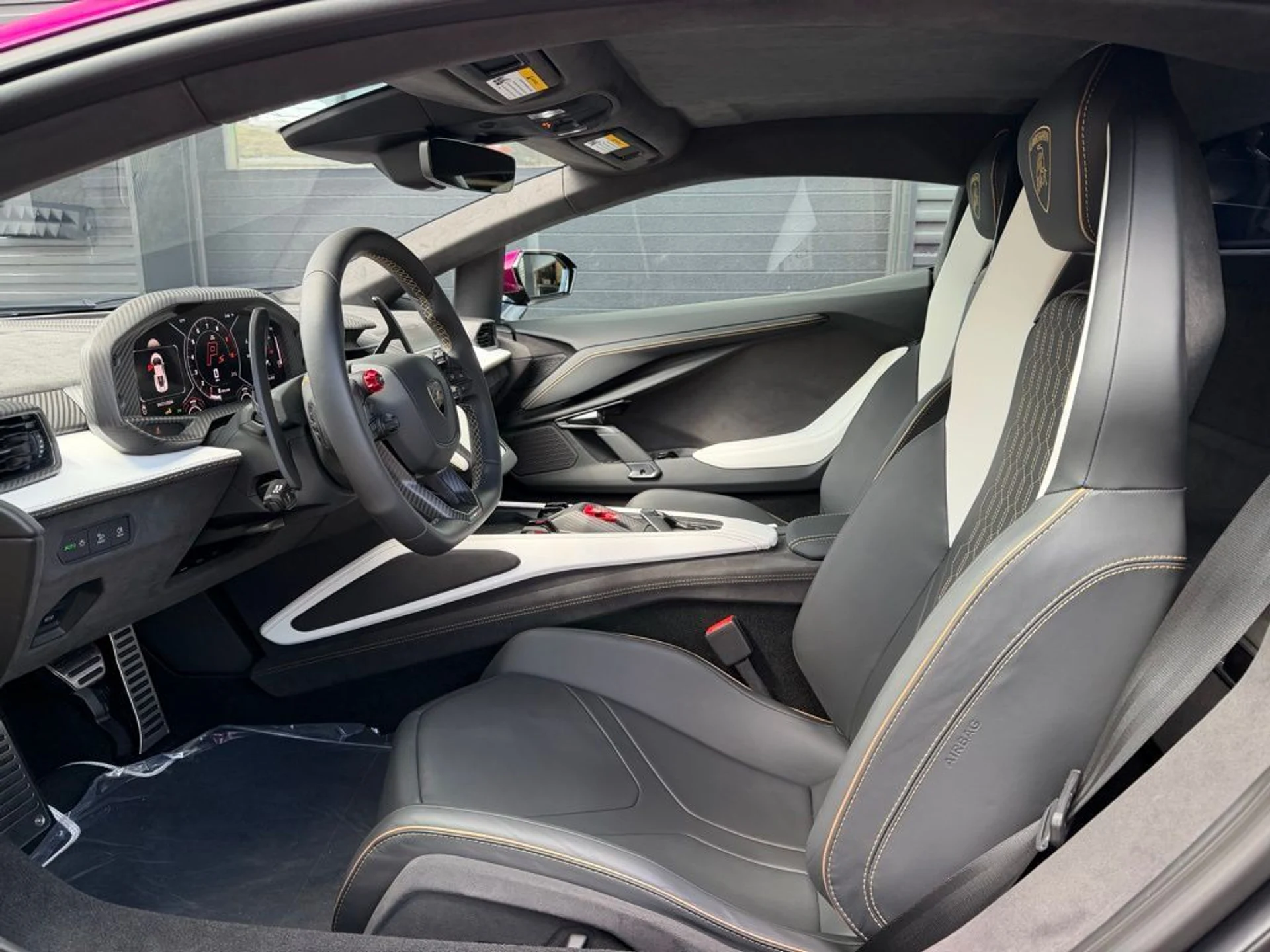 mph028_767674418_d1f79e988379407996c8426ced1016b6x_53f156bbb1