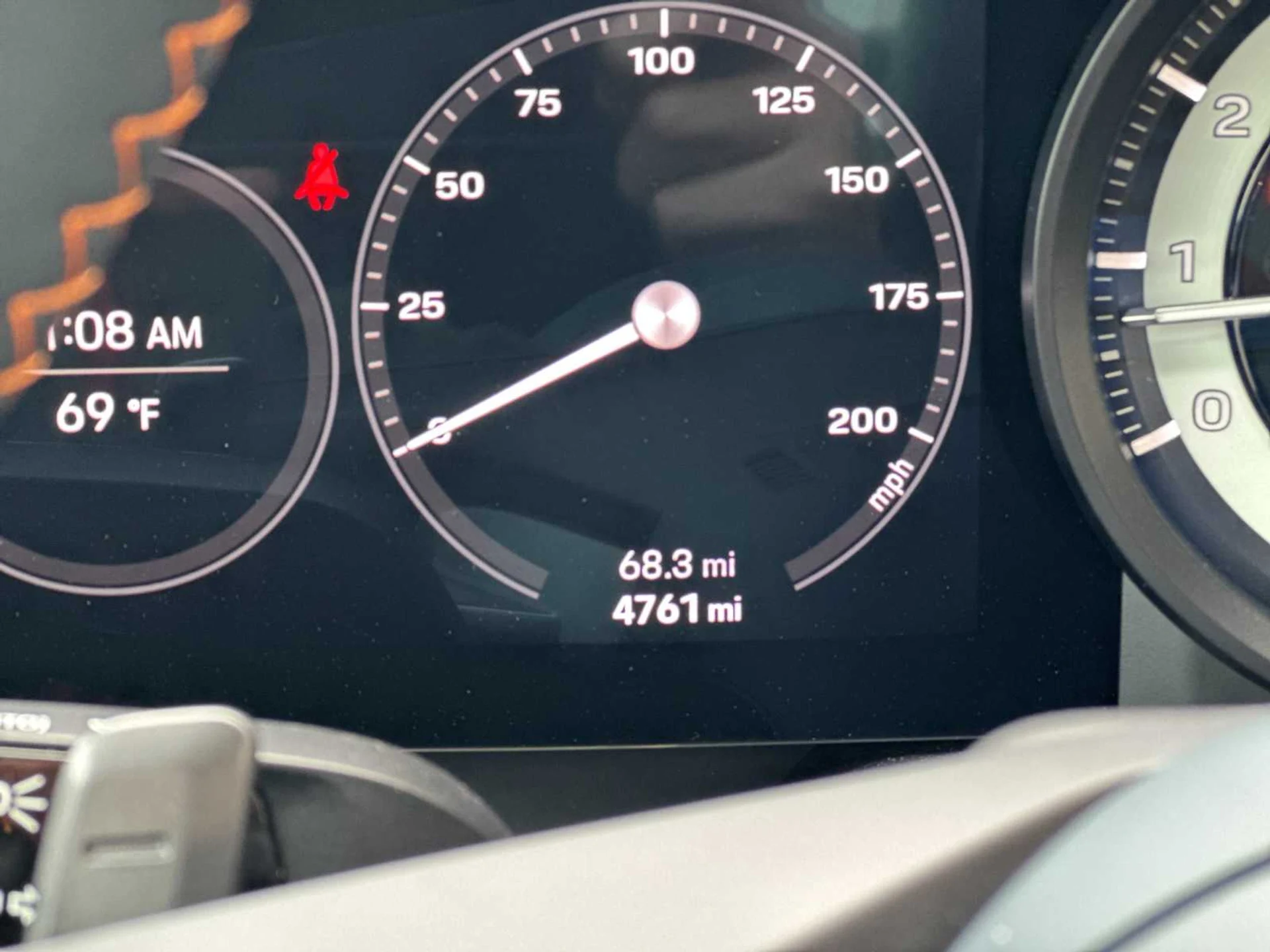 mph028_77095004_6cc334ed3780f77fe8ca8805f9de354ex_0854df601a