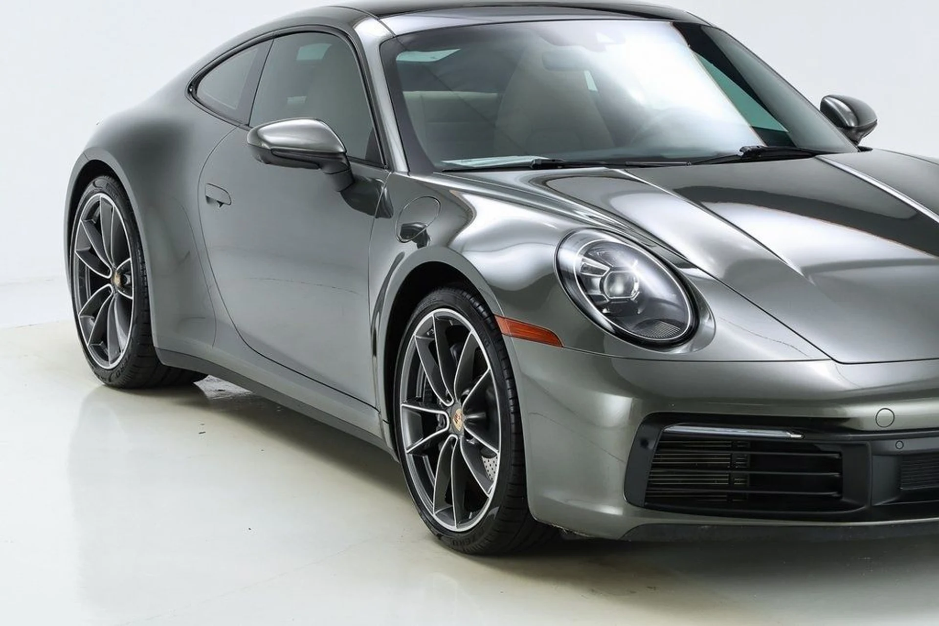 mph028_77277518_f5f9221d94152482400e44a5e32121b3x_61329f9755