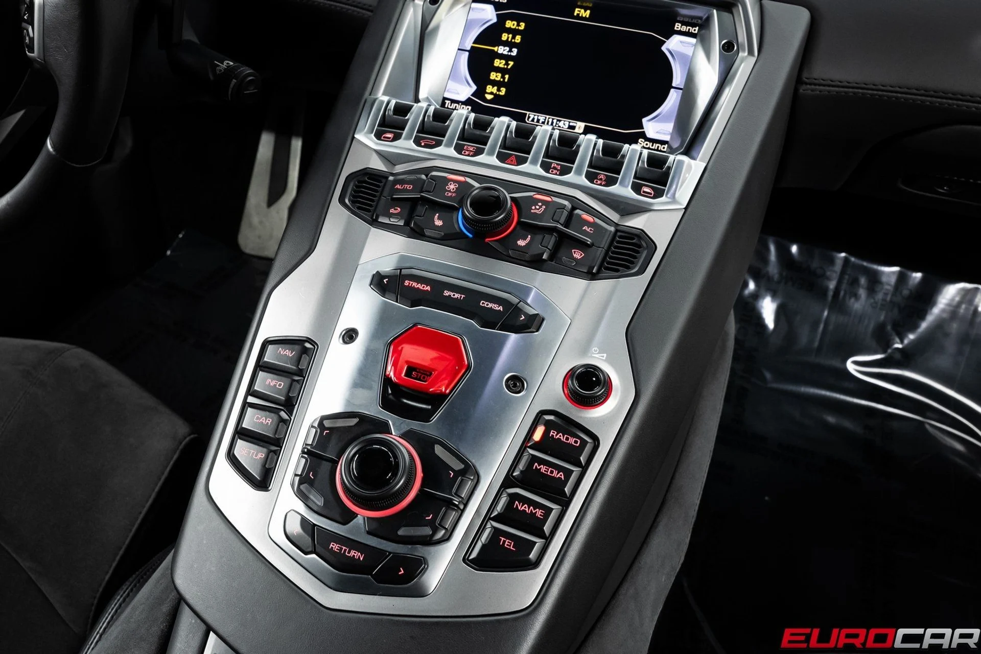 mph028_787545336_image_29_b4355b3844