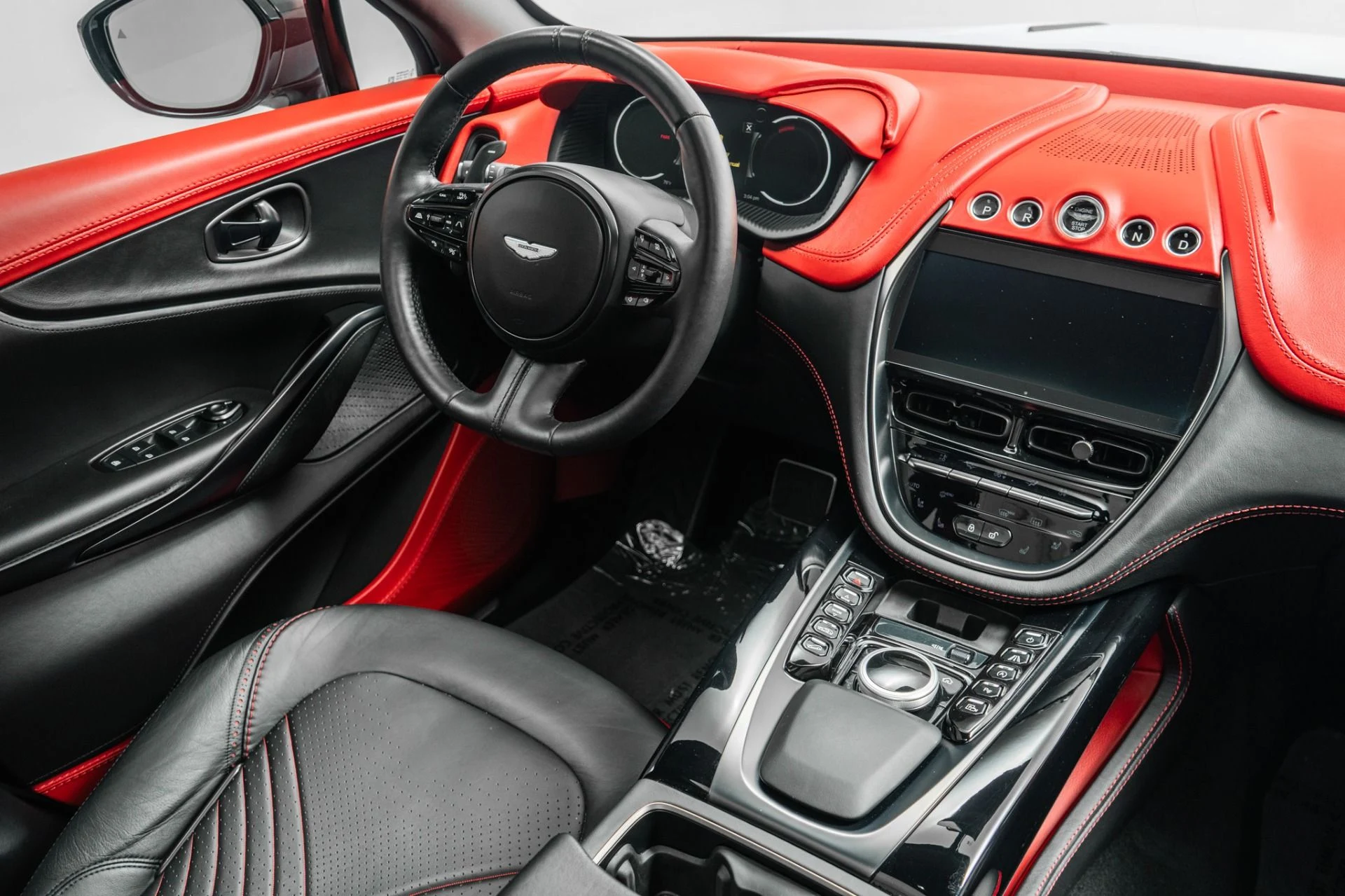 mph028_7905584_Used_2021_Aston_Martin_DBX_AML_Color_Indulgence_Pack_DB_Elegance_Pack_1783626326_5a3206d0d3