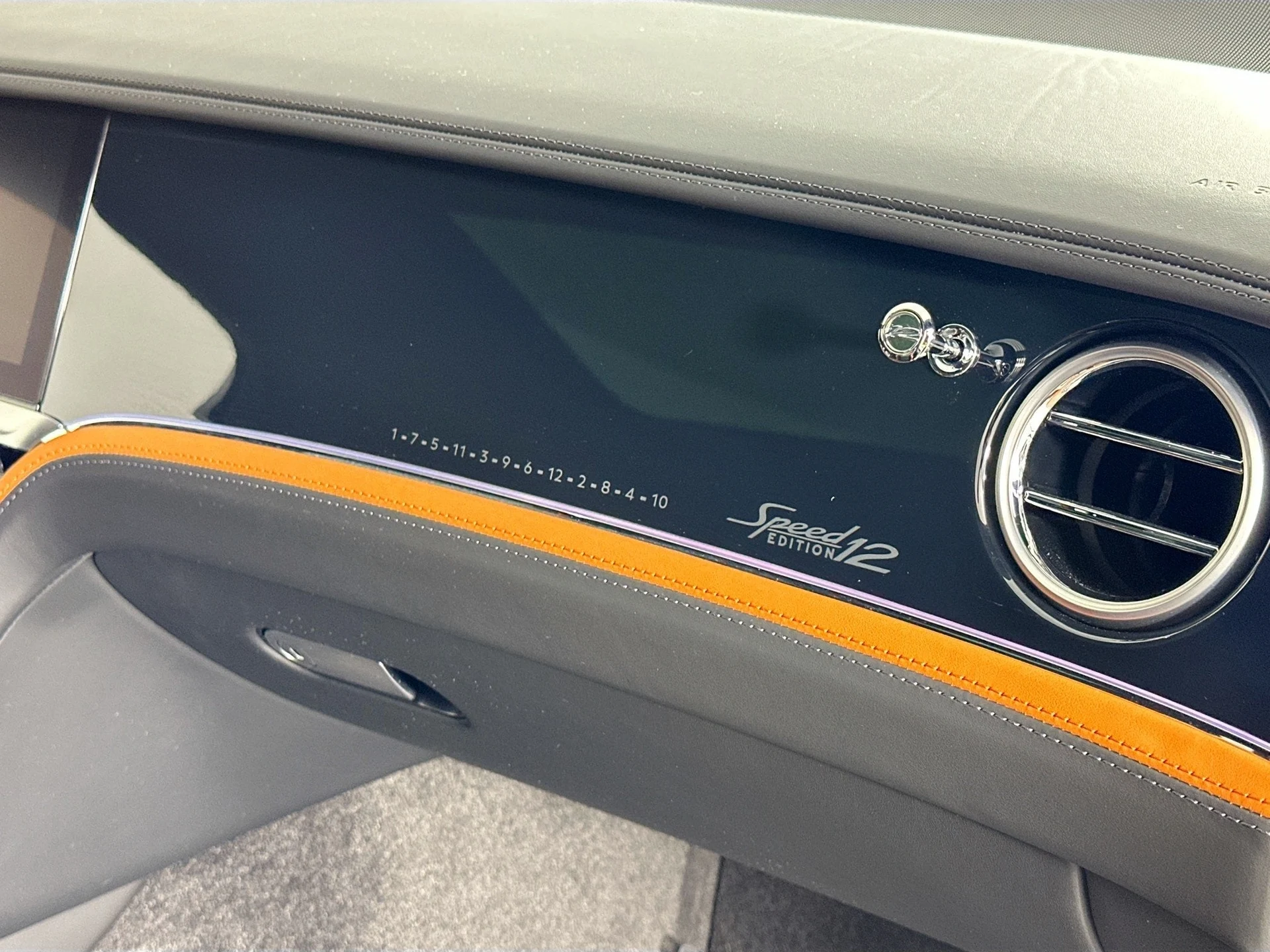 mph028_792446259_29_b9bd4538f1