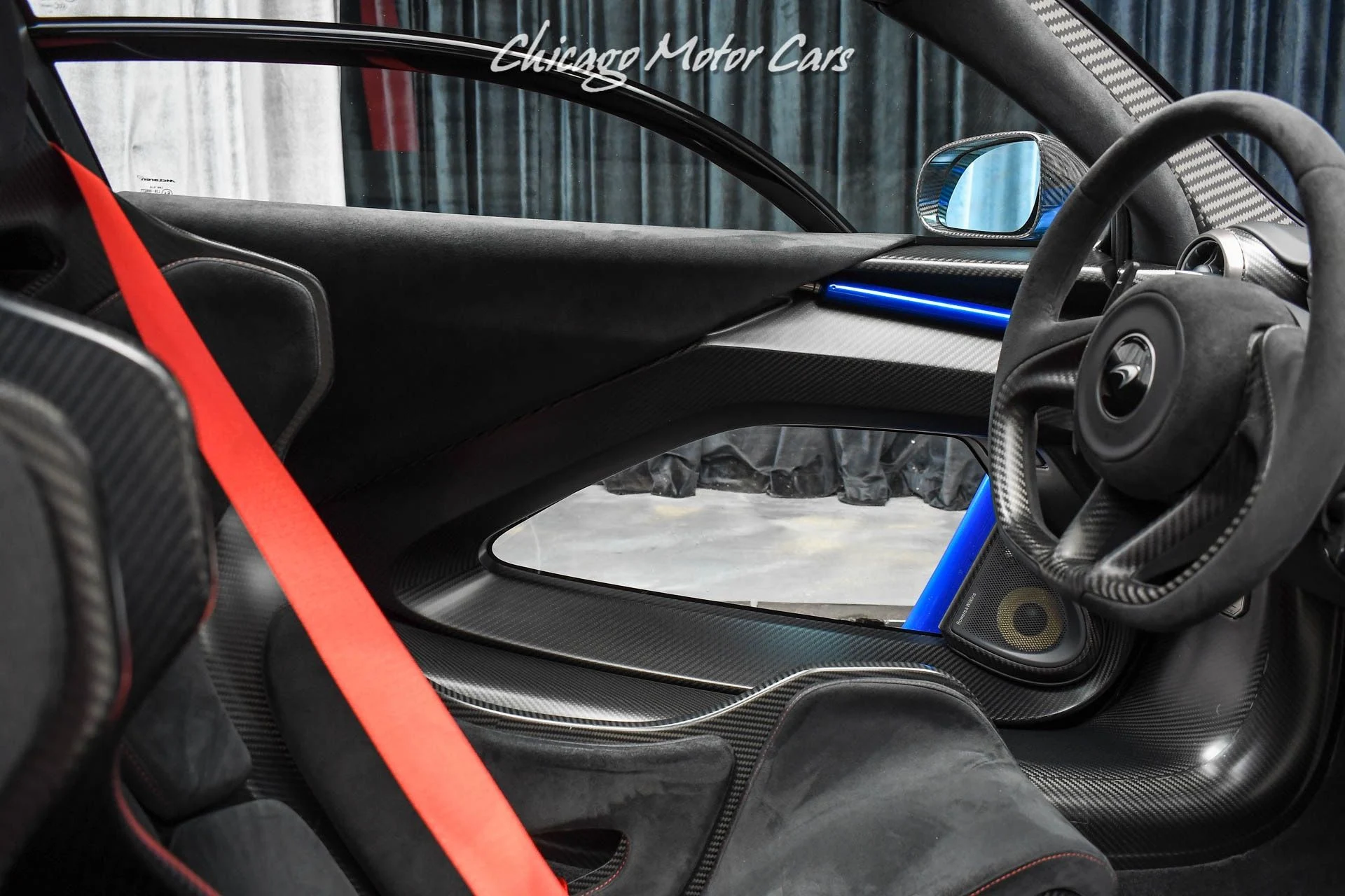 mph028_796615249_9073_p29_l_1edbea9d92