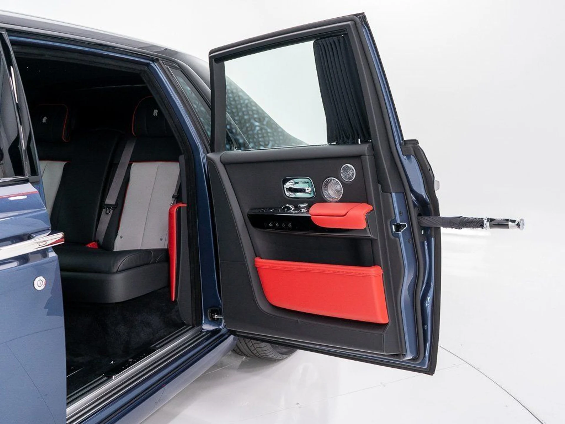 mph028_809718635_dace1eff2cf302fdc1f428acc06489d0_d26789f95a