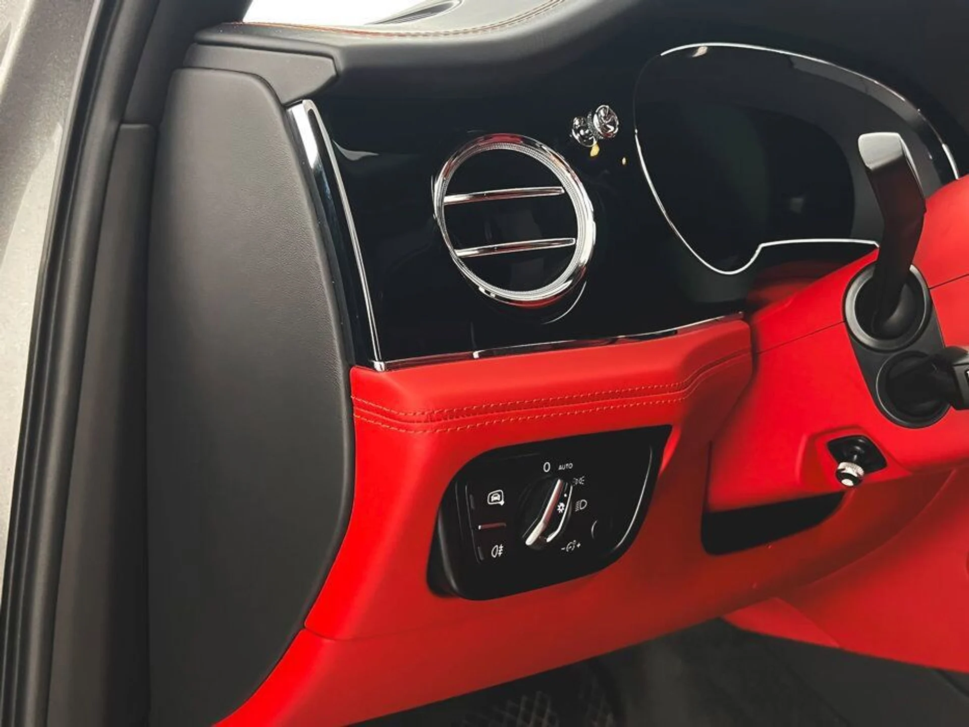 mph028_810798325_3da061ea8999838e53a0a67141337b8bx_e0e4c81a88